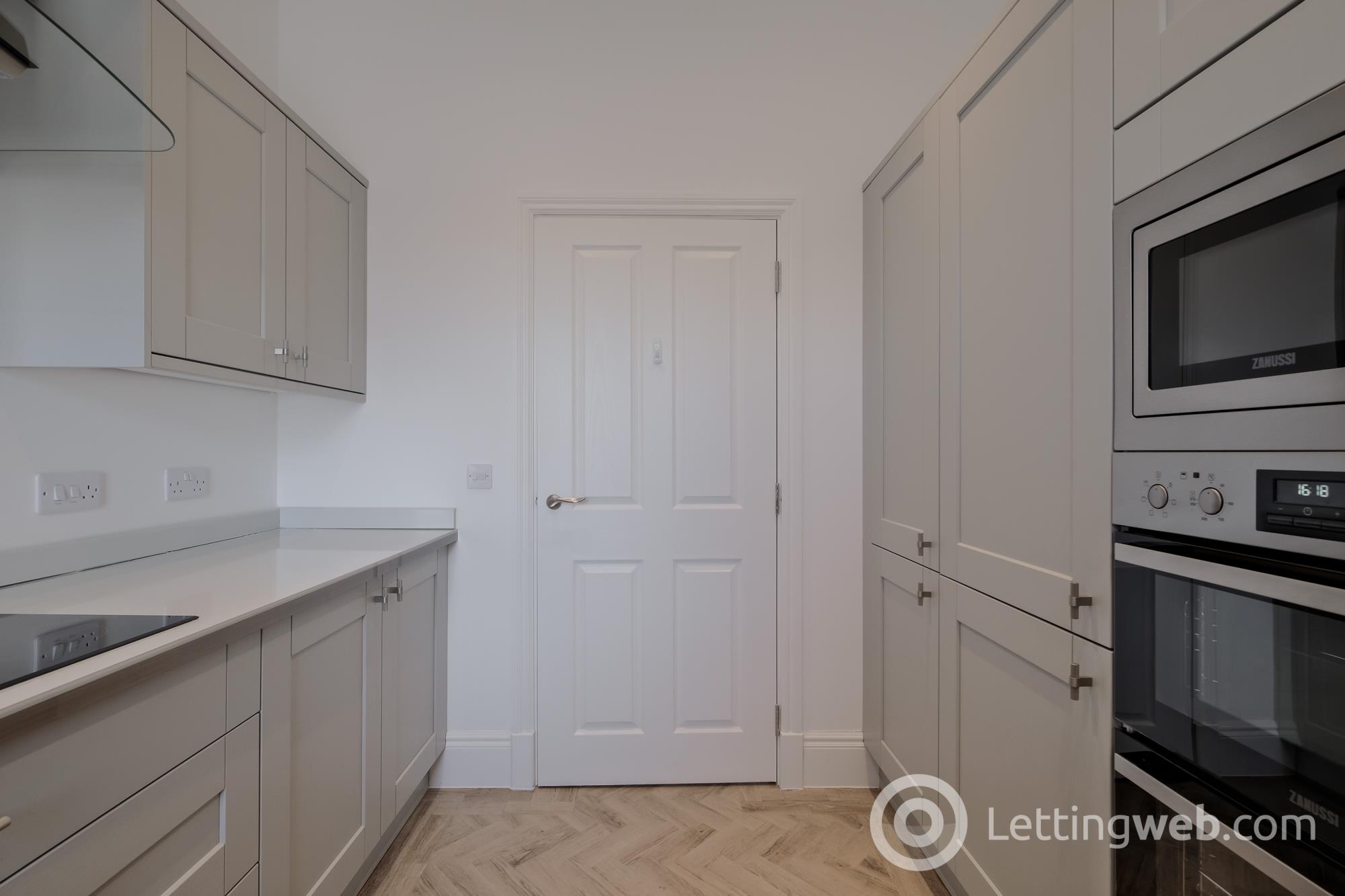Property to rent in Hope Street Lanark