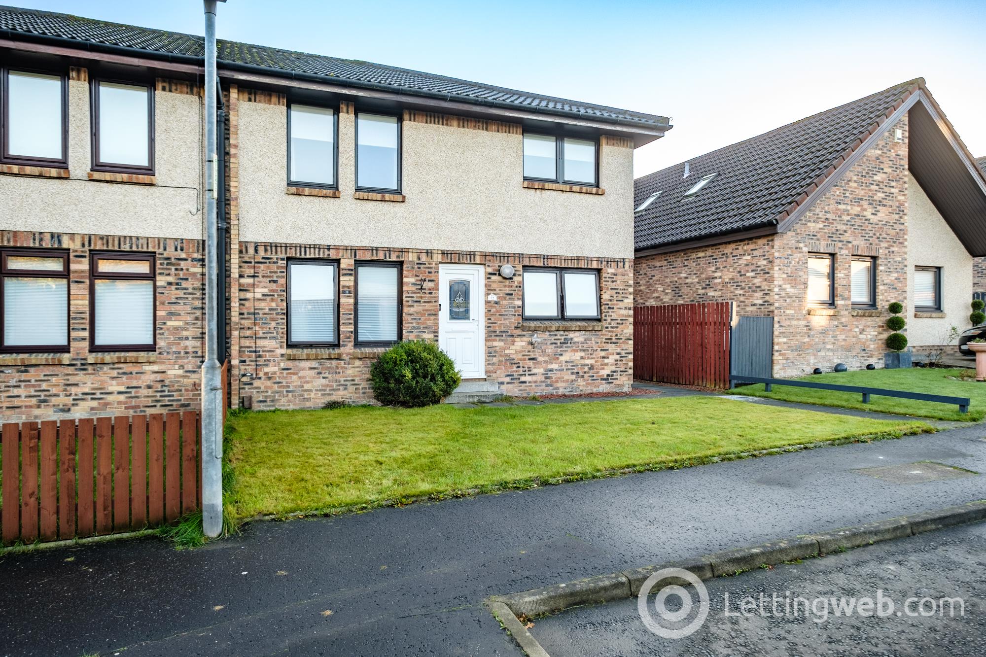 Property to rent in Armour Grove Motherwell