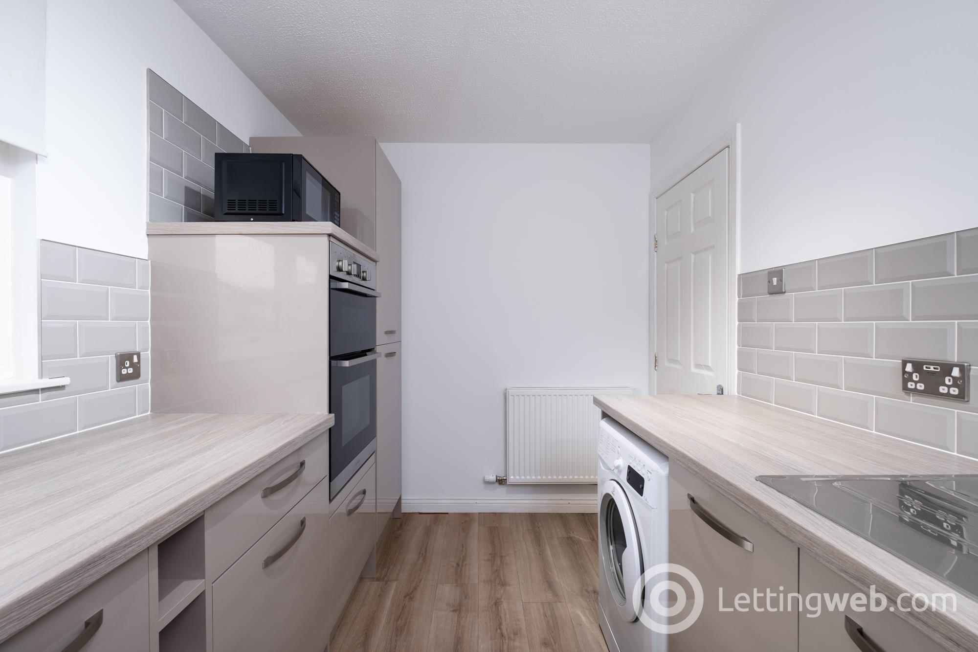 Property to rent in Armour Grove Motherwell