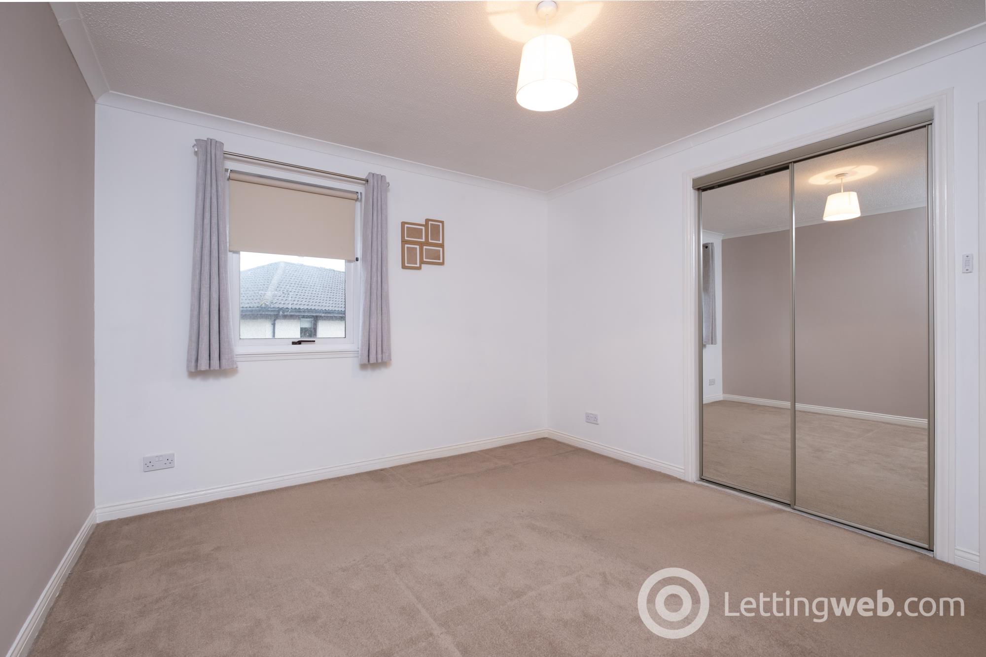 Property to rent in Armour Grove Motherwell