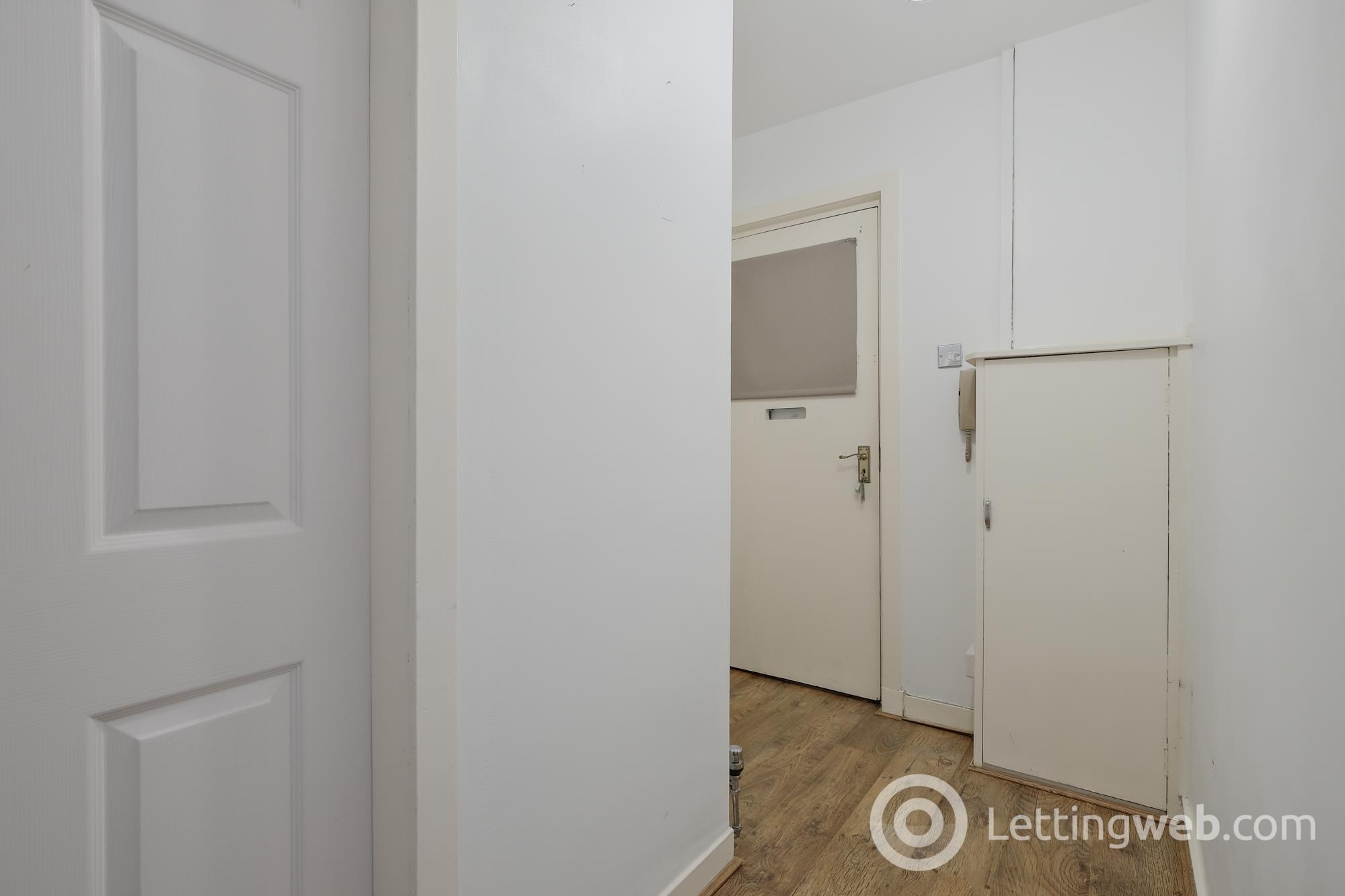 Property to rent in Bell Street Bellshill