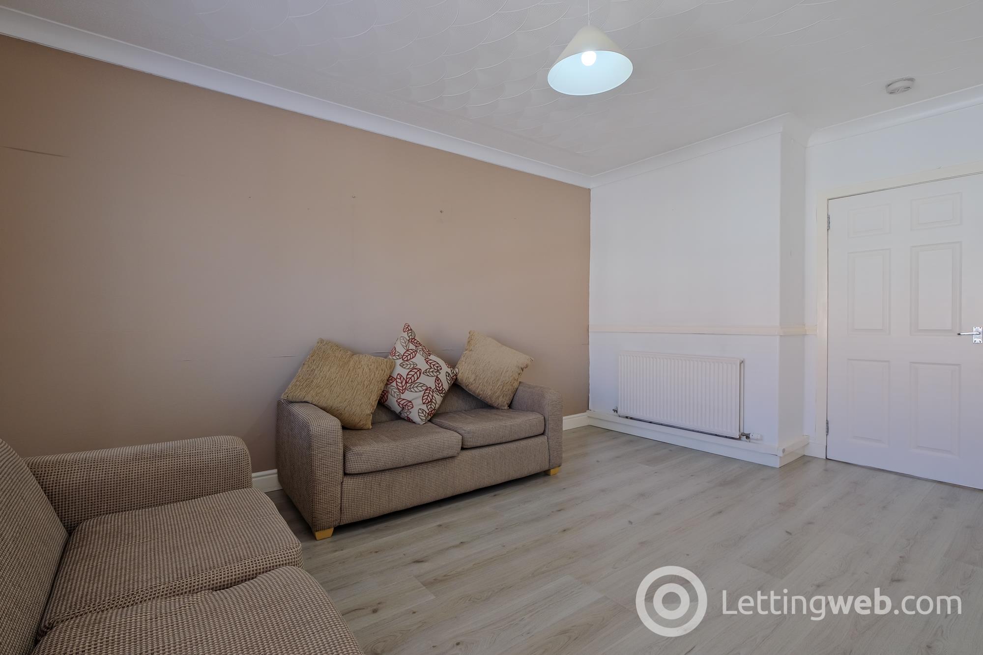 Property to rent in Bell Street Bellshill