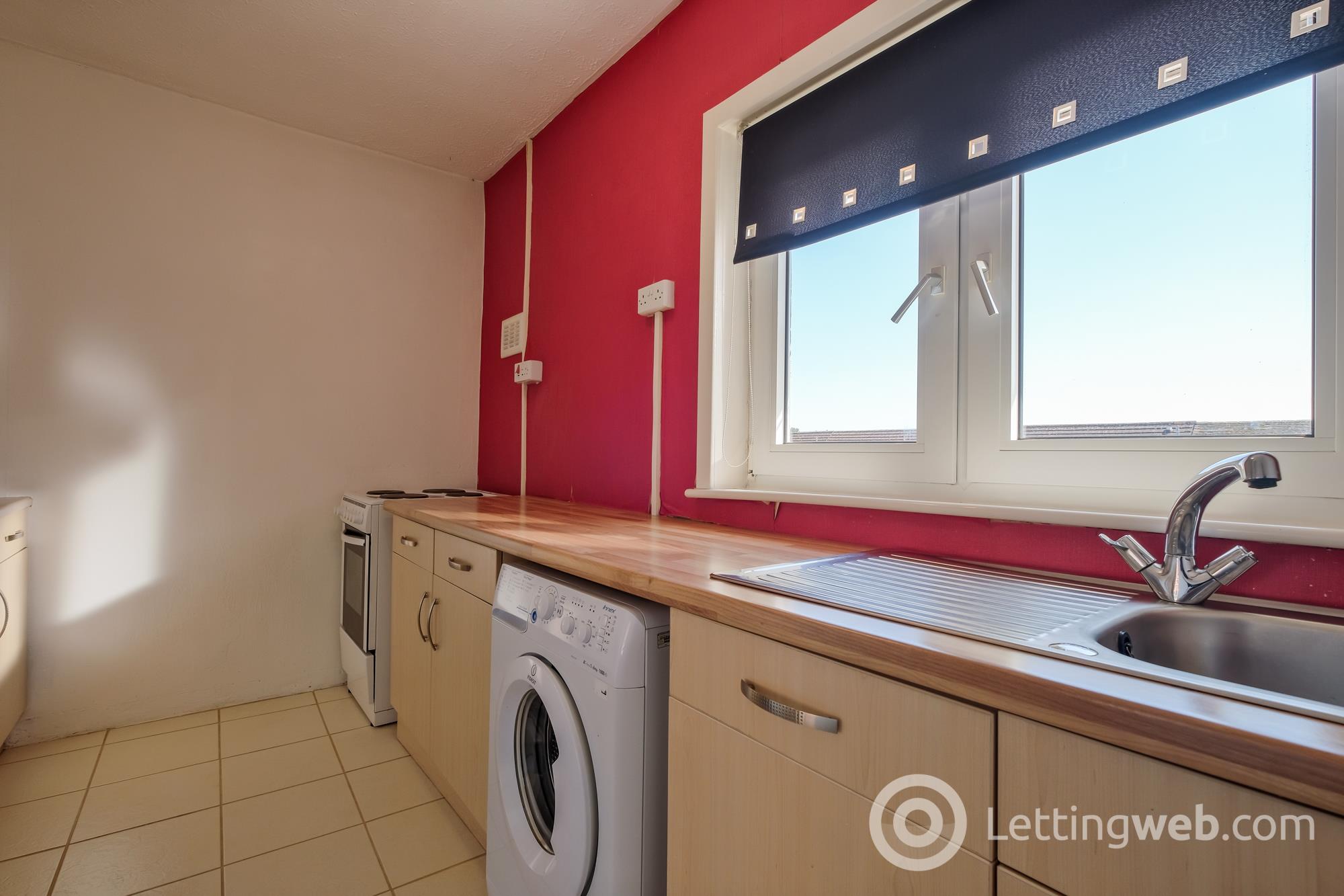 Property to rent in Bell Street Bellshill