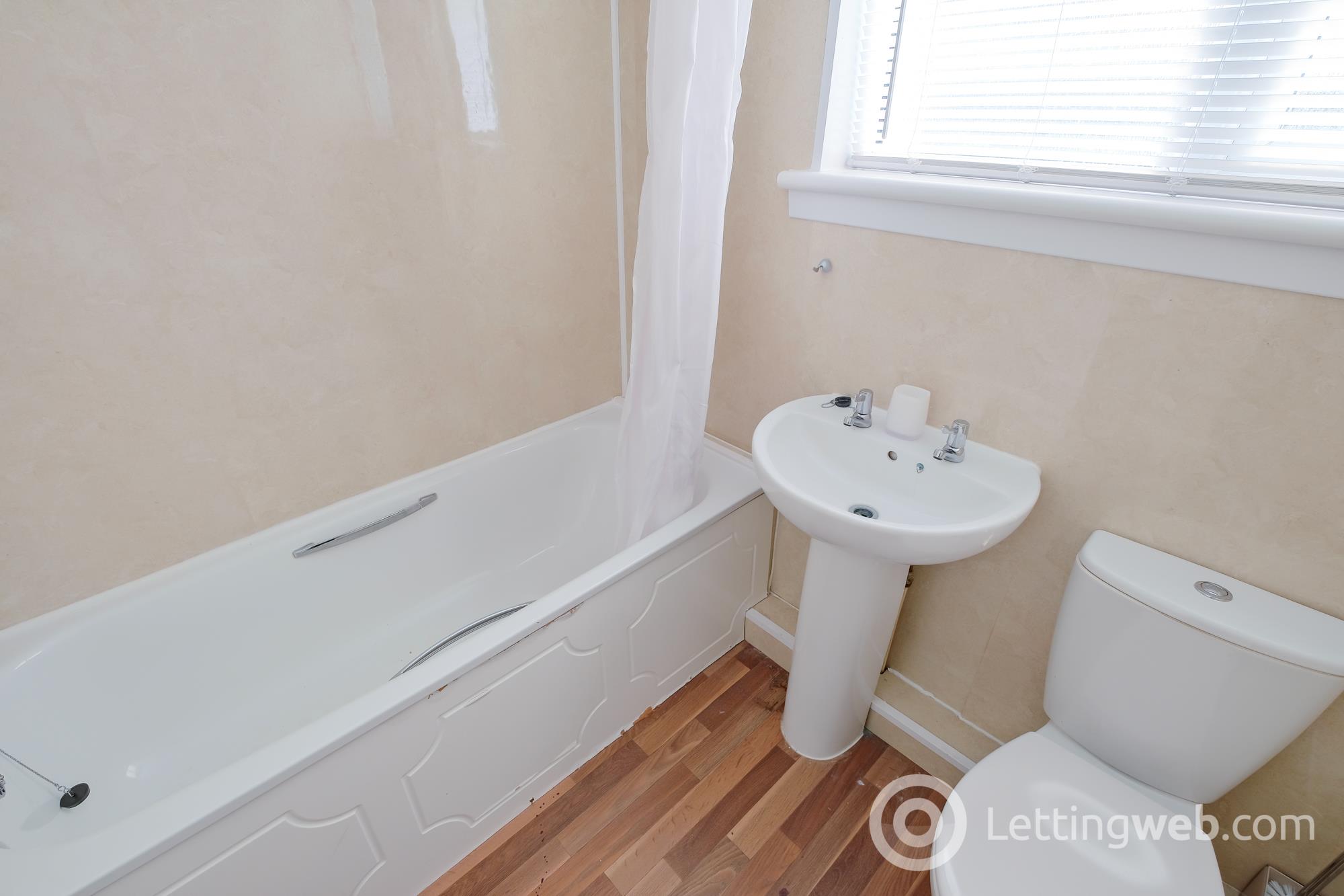 Property to rent in Linnhe Crescent Wishaw