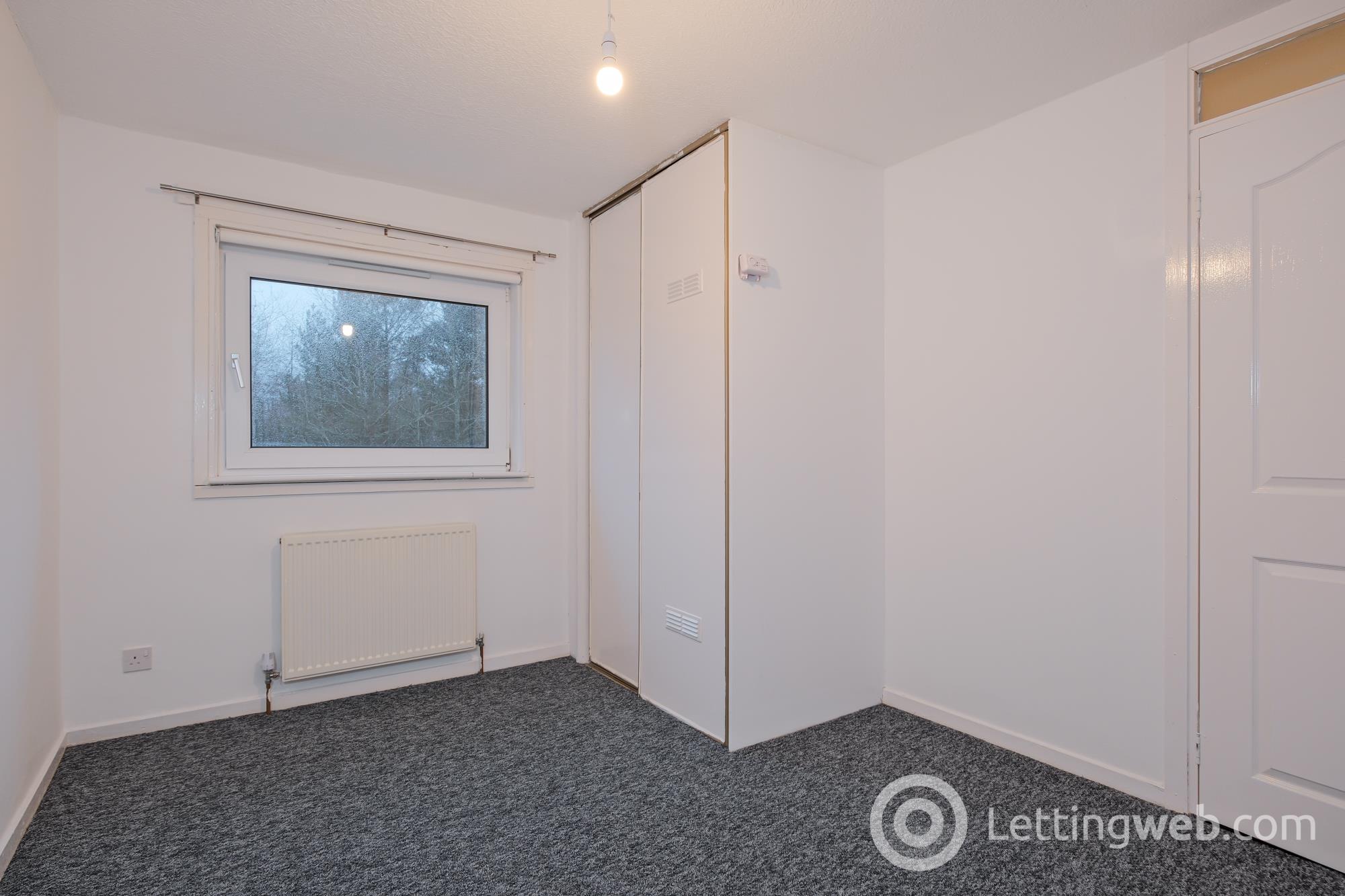 Property to rent in Nith Path Cleland