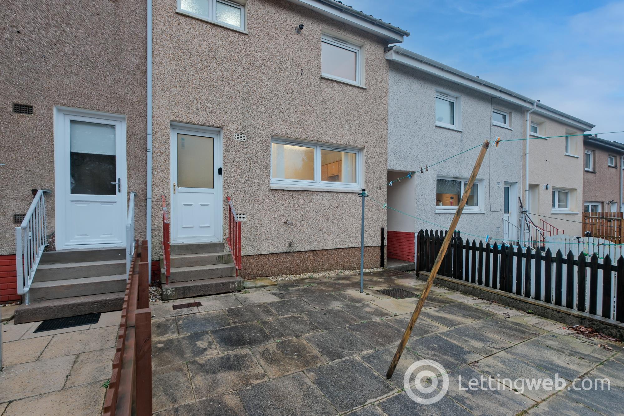 Property to rent in Nith Path Cleland