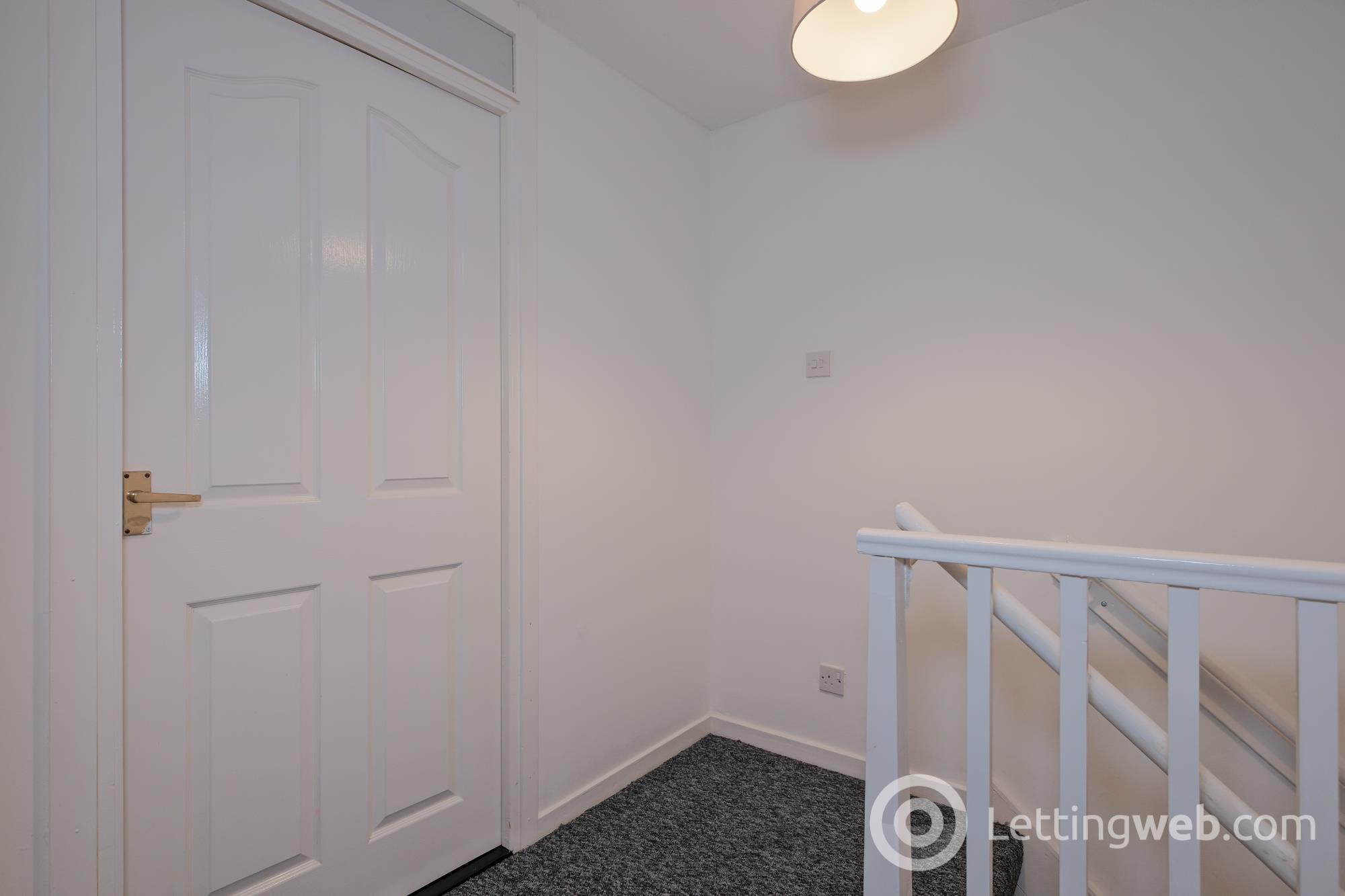 Property to rent in Nith Path Cleland