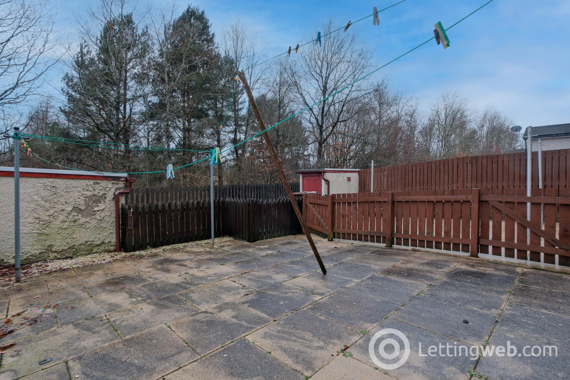 Property to rent in Nith Path Cleland