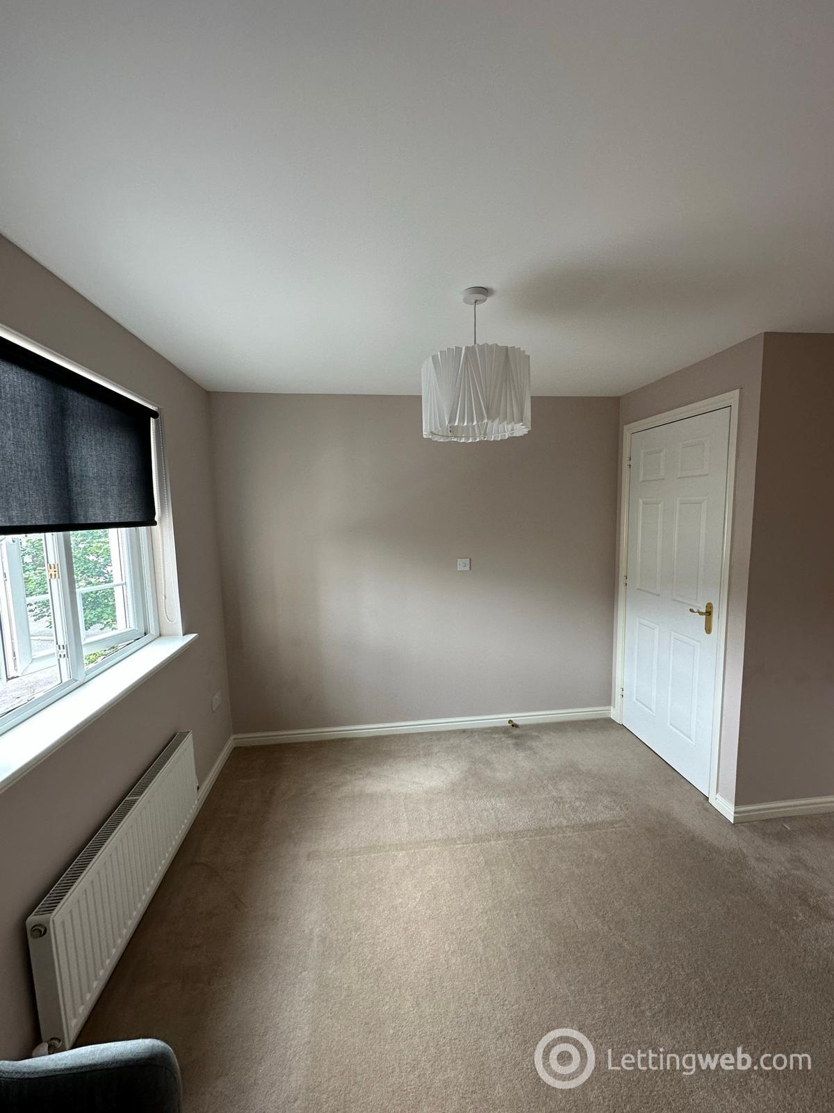 Property to rent in Leyland Road Bathgate