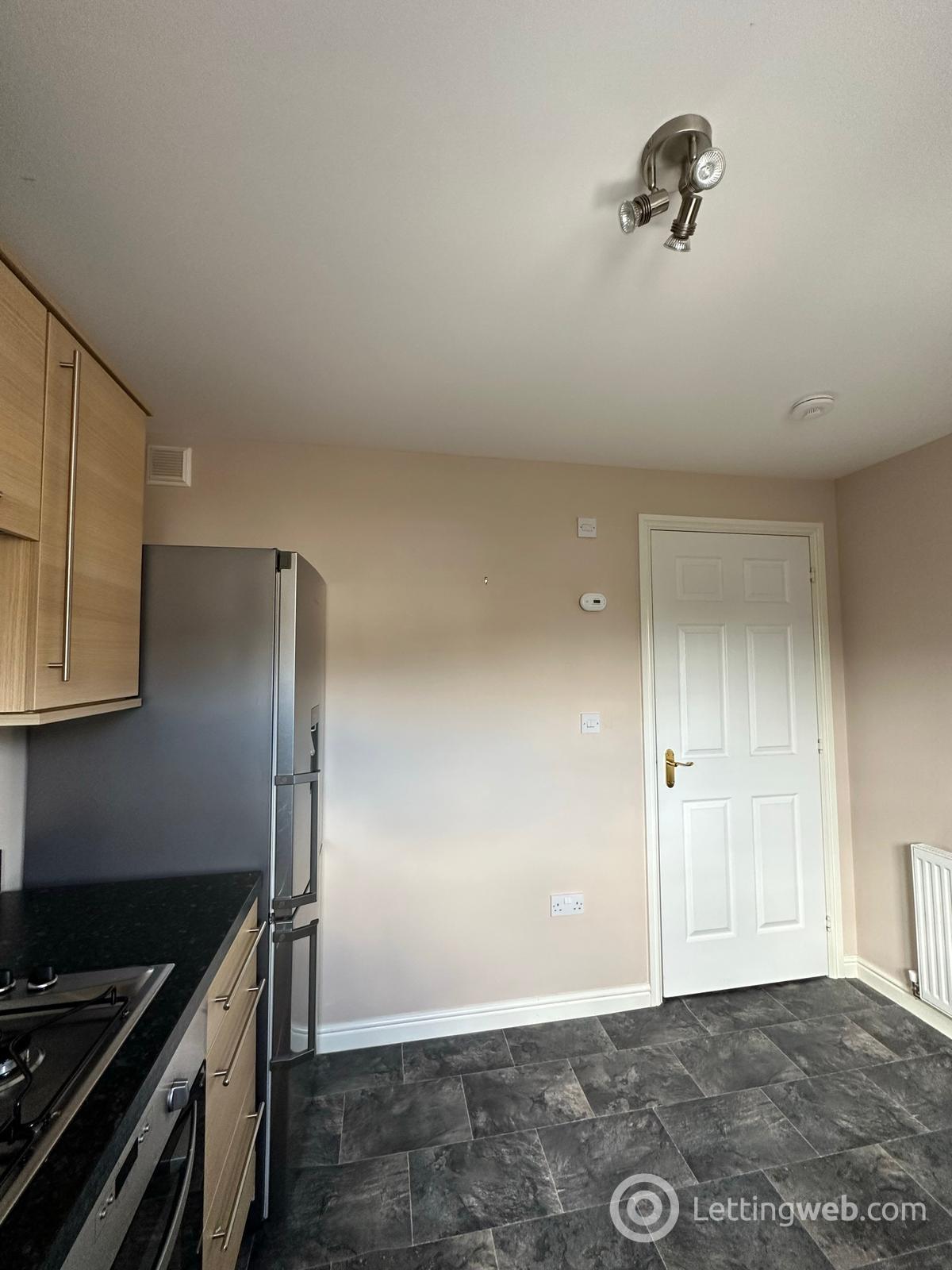 Property to rent in Leyland Road Bathgate