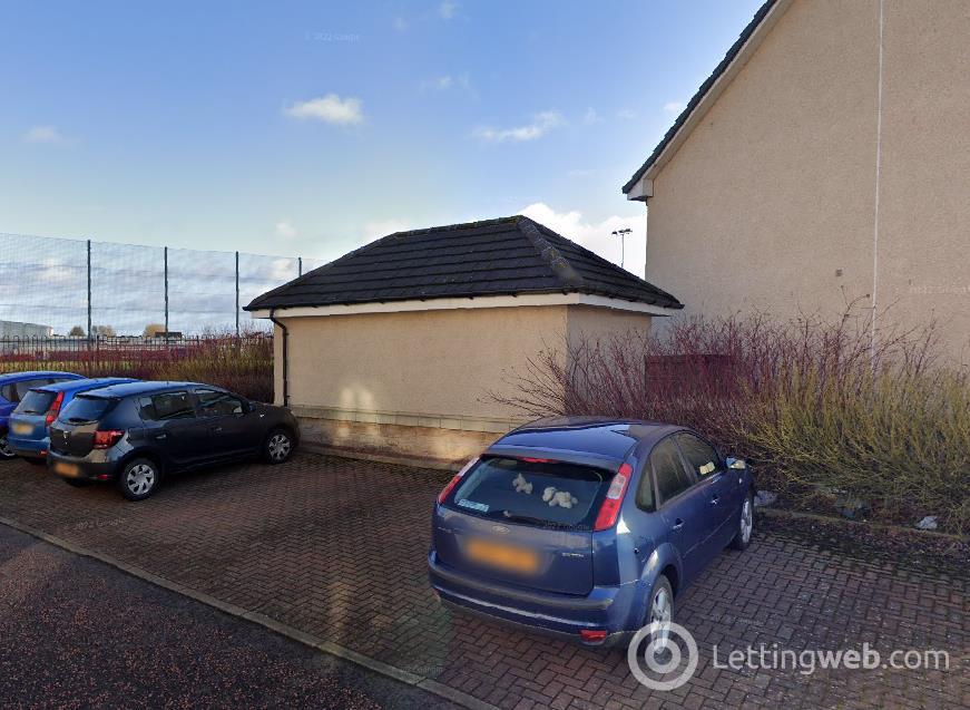 Property to rent in Leyland Road Bathgate