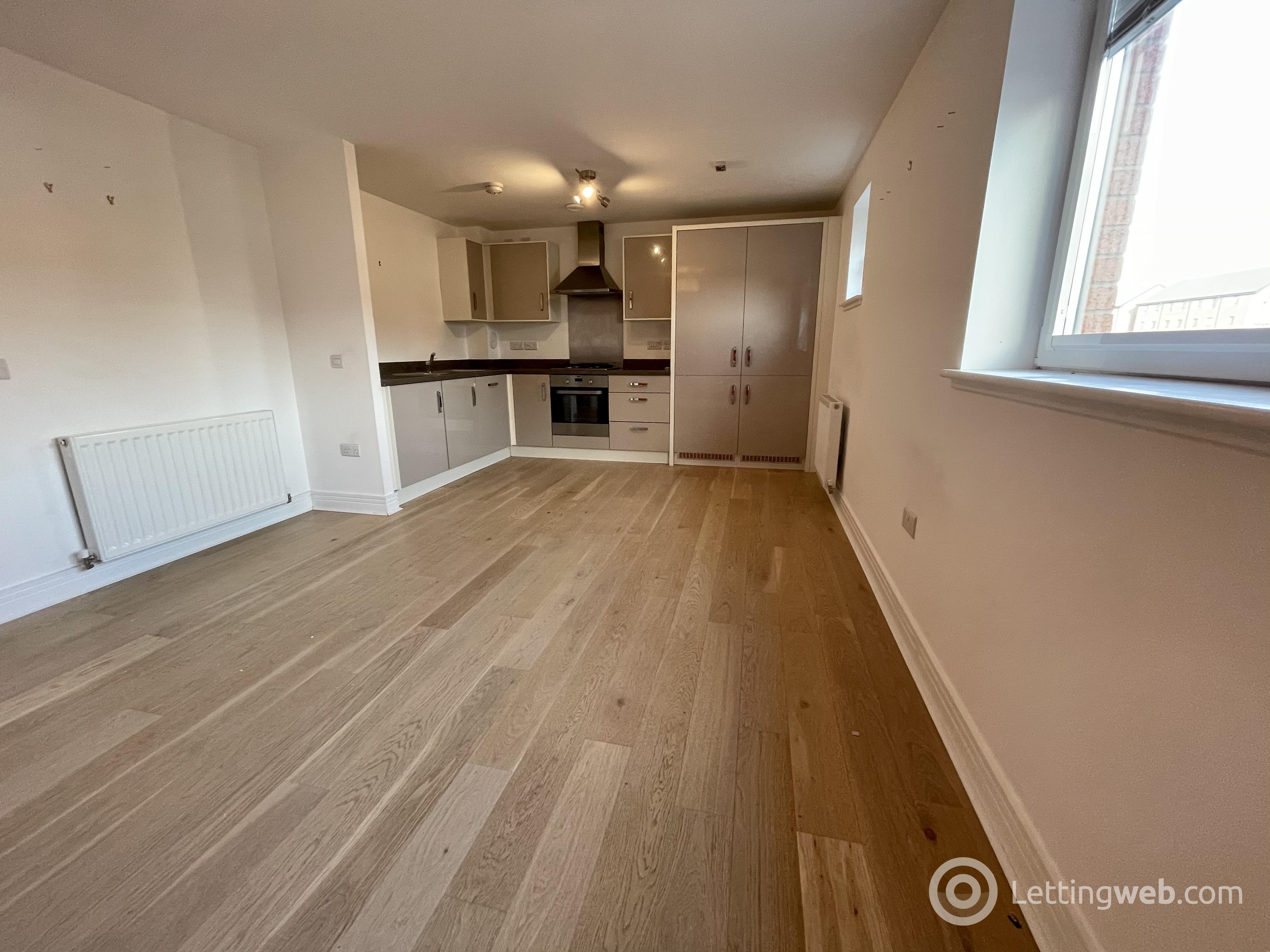 Property to rent in Mulberry Road, Renfrew