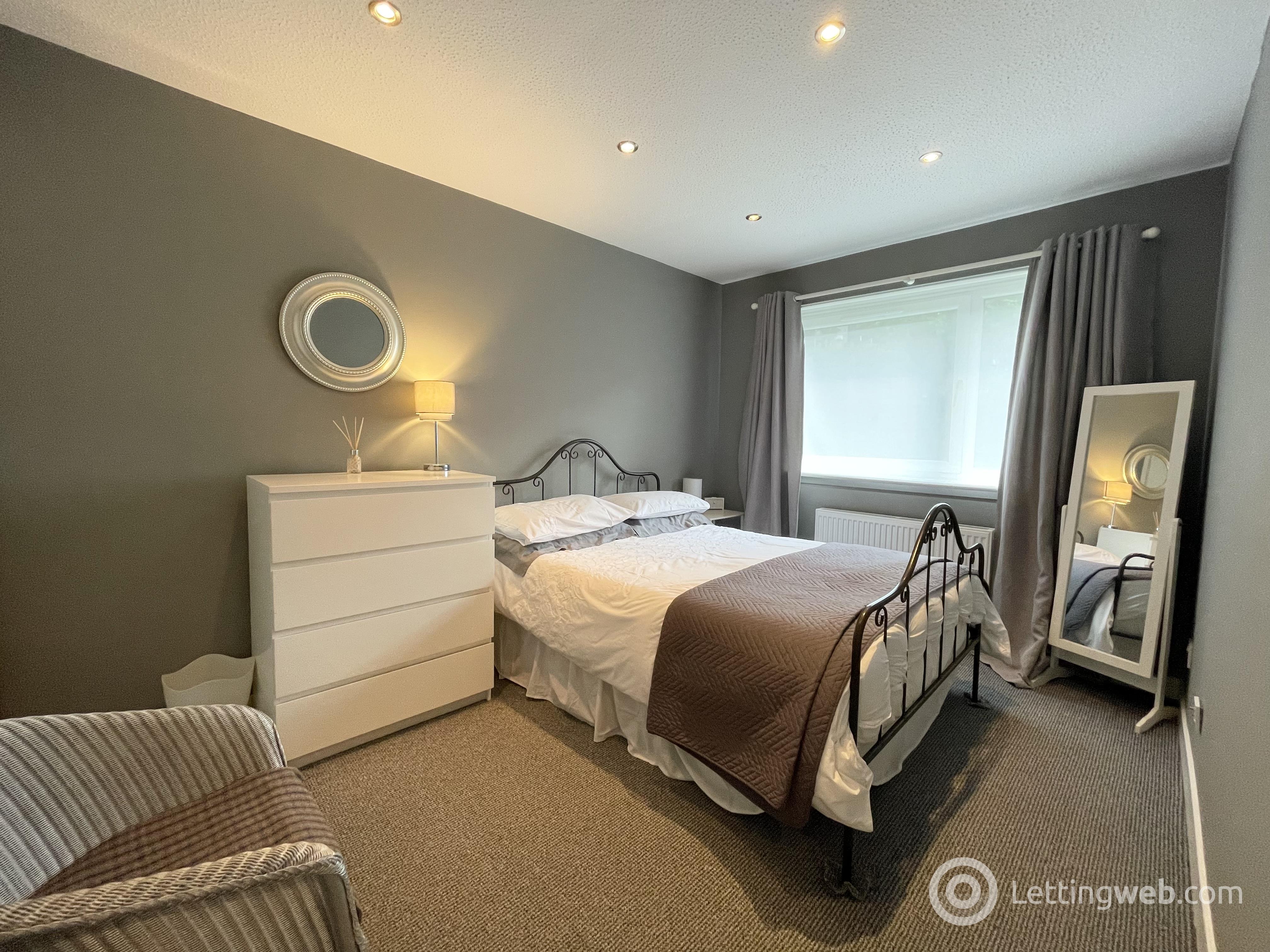 Property to rent in Kelvinside Drive, North Kelvinside