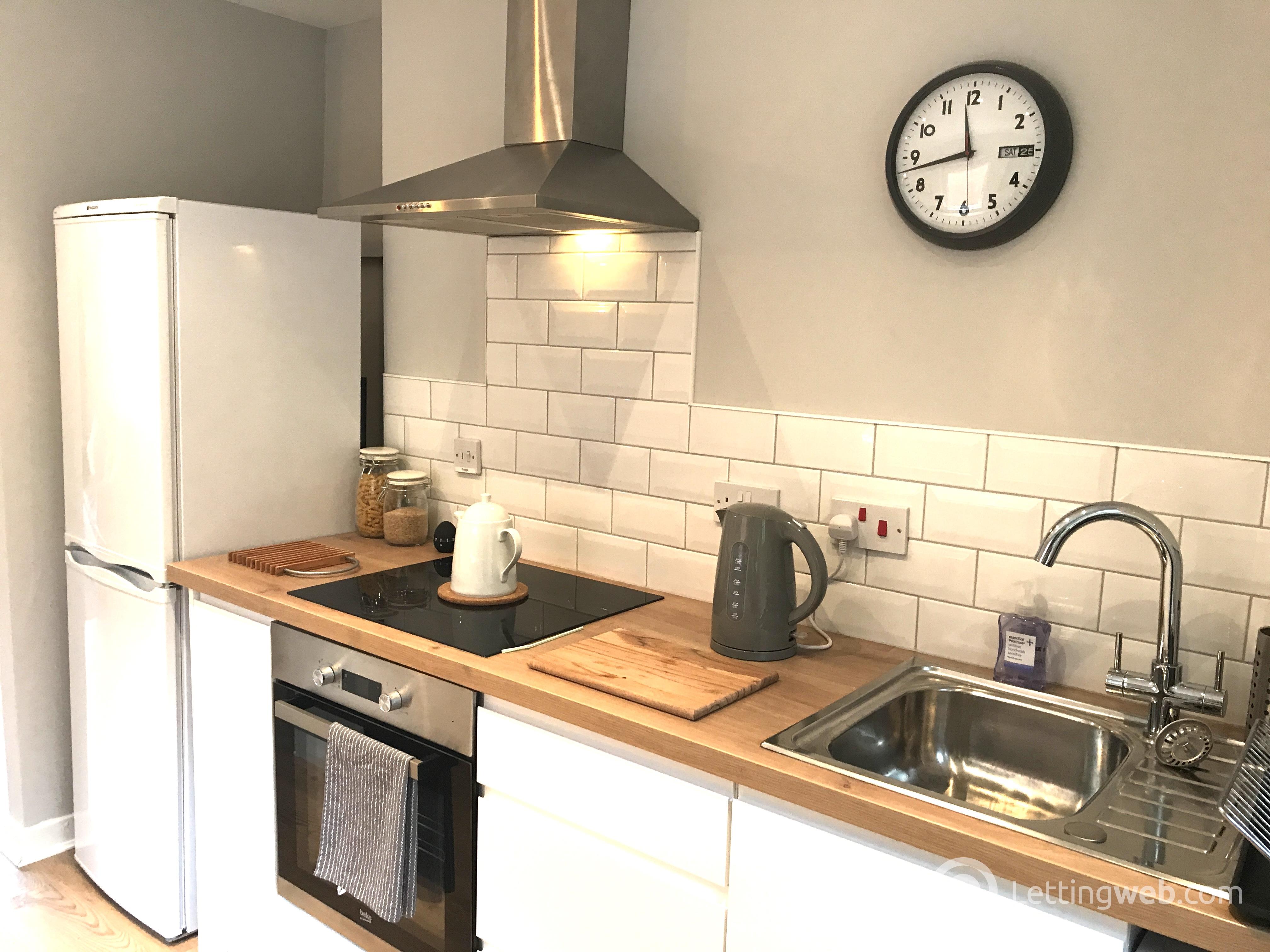 Property to rent in Kelvinside Drive, North Kelvinside