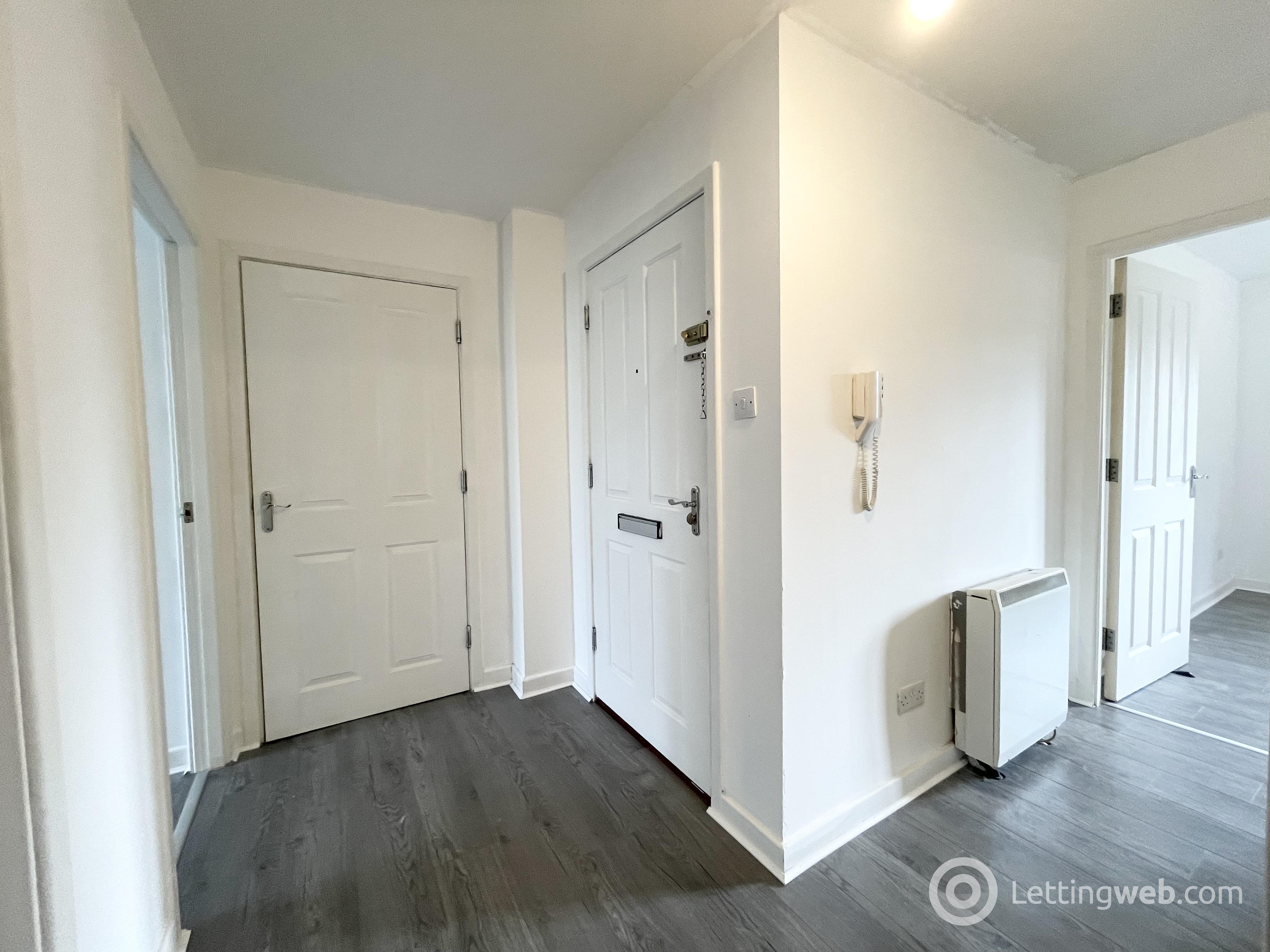 Property to rent in Tullis Gardens