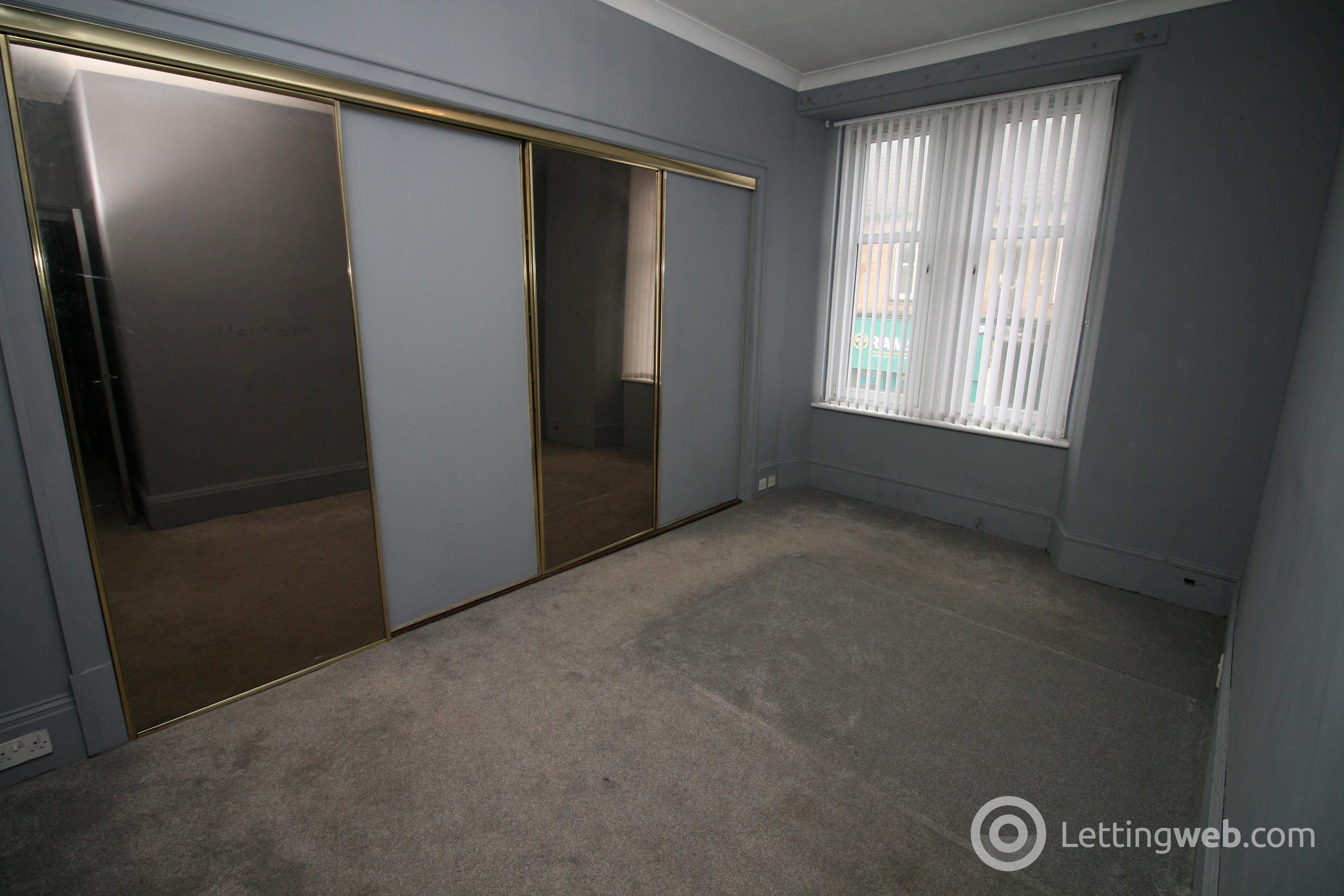 Property to rent in 6 Caledonian Road, Wishaw, ML2 8AR