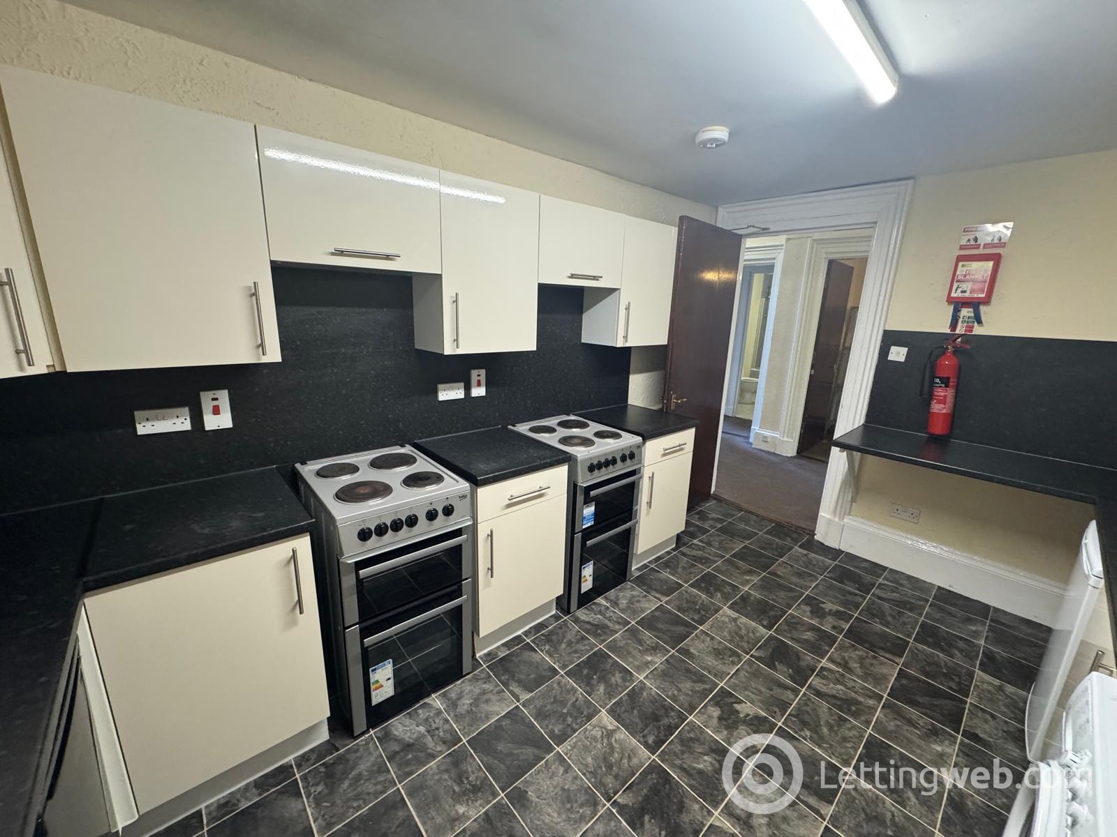 Property to rent in 2 Garland Place, Dundee, DD3 6HE