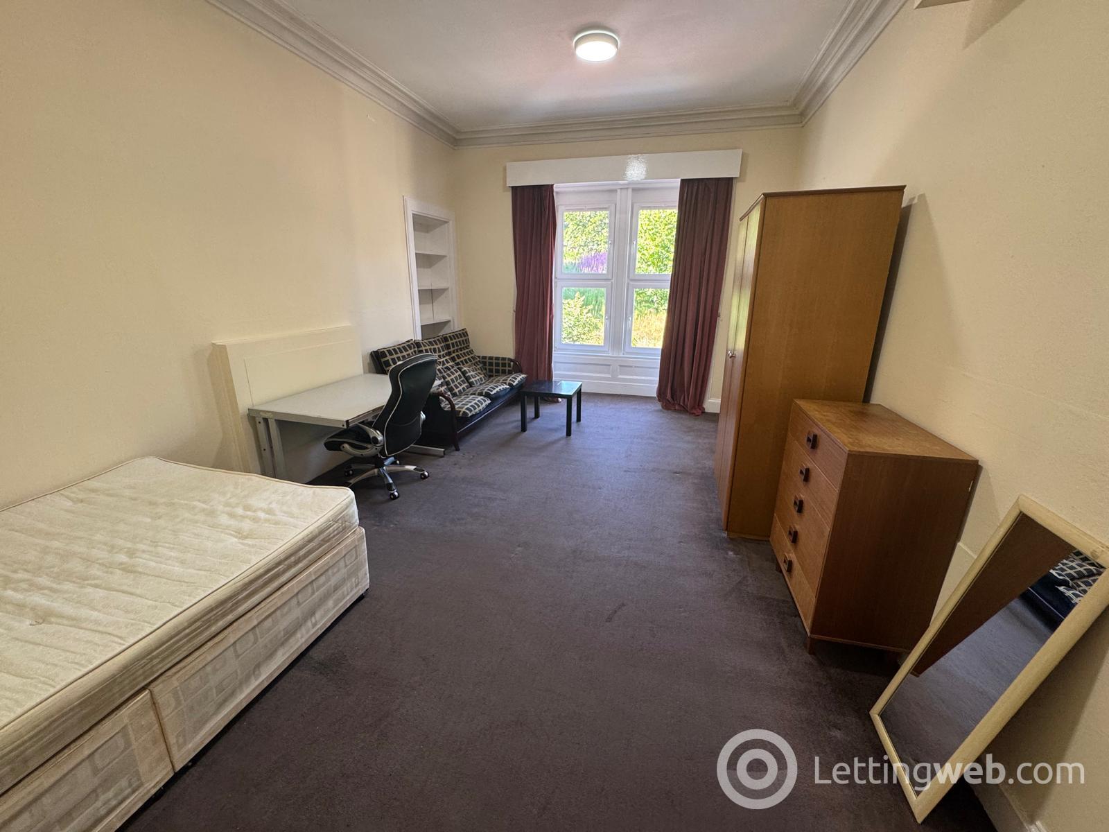 Property to rent in 2 Garland Place, Dundee, DD3 6HE