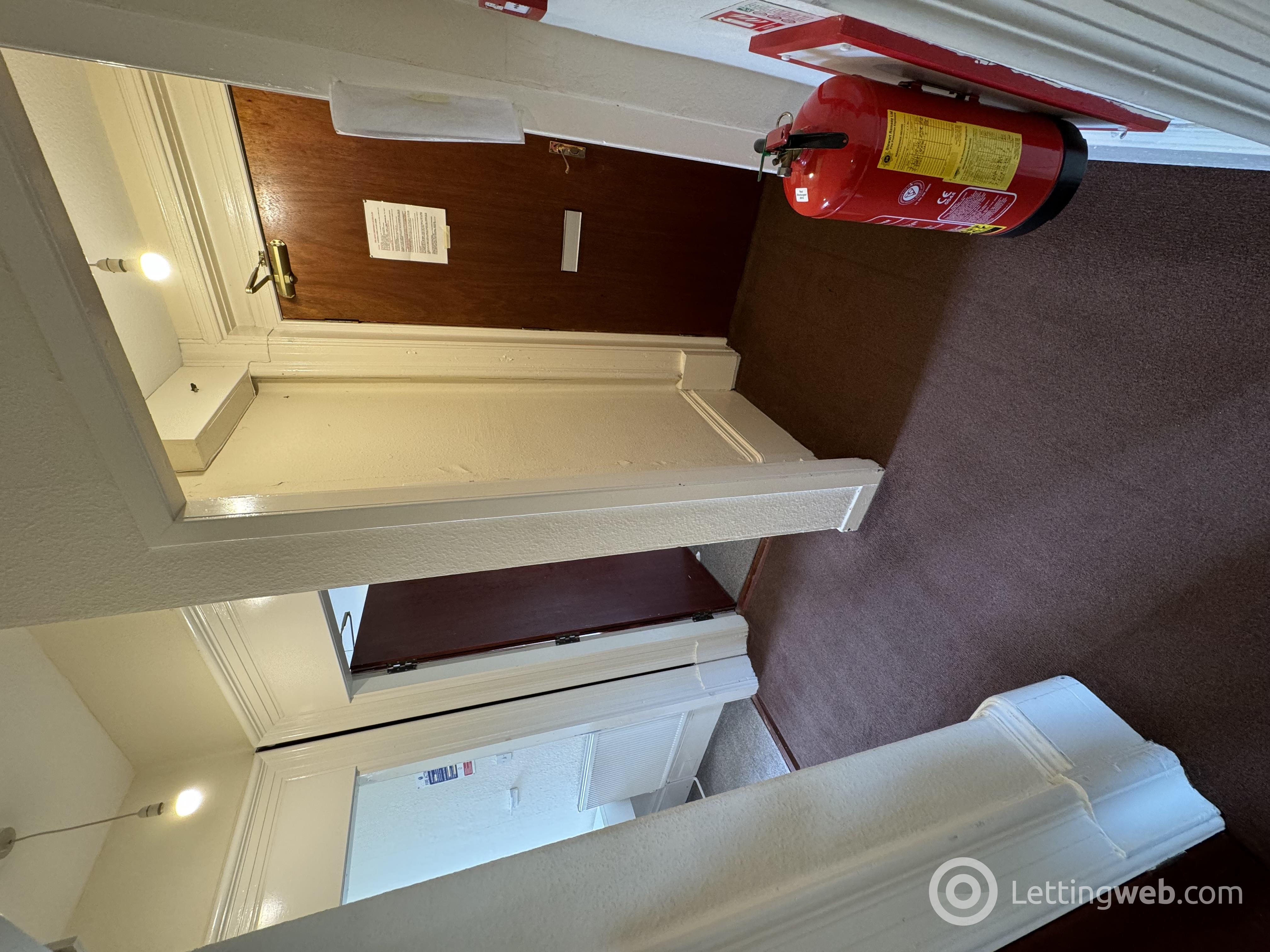 Property to rent in 11E, Whitehall Street, Dundee, DD1 4AA
