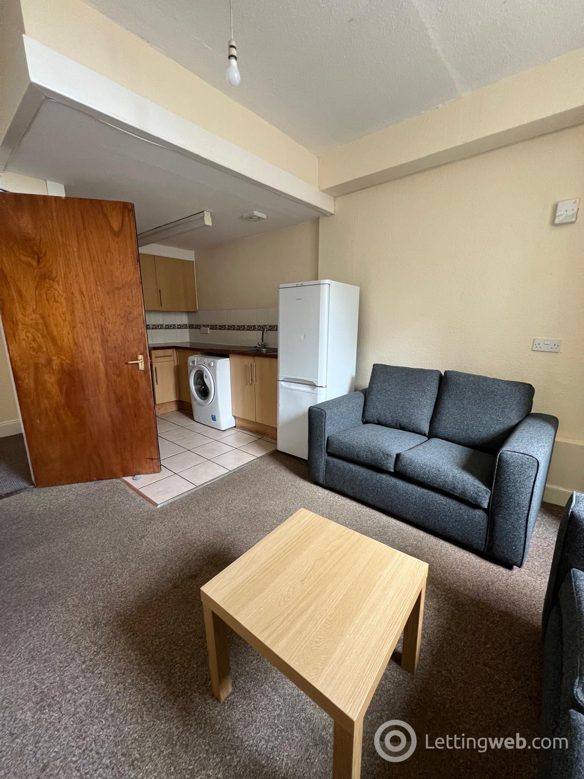 Property to rent in 1/3, 1 Dudhope Street, Dundee, DD1 1JZ