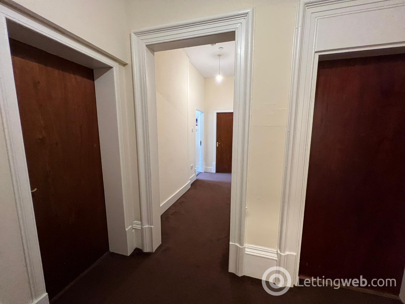 Property to rent in 11A, Whitehall Street, Dundee, DD1 4AA