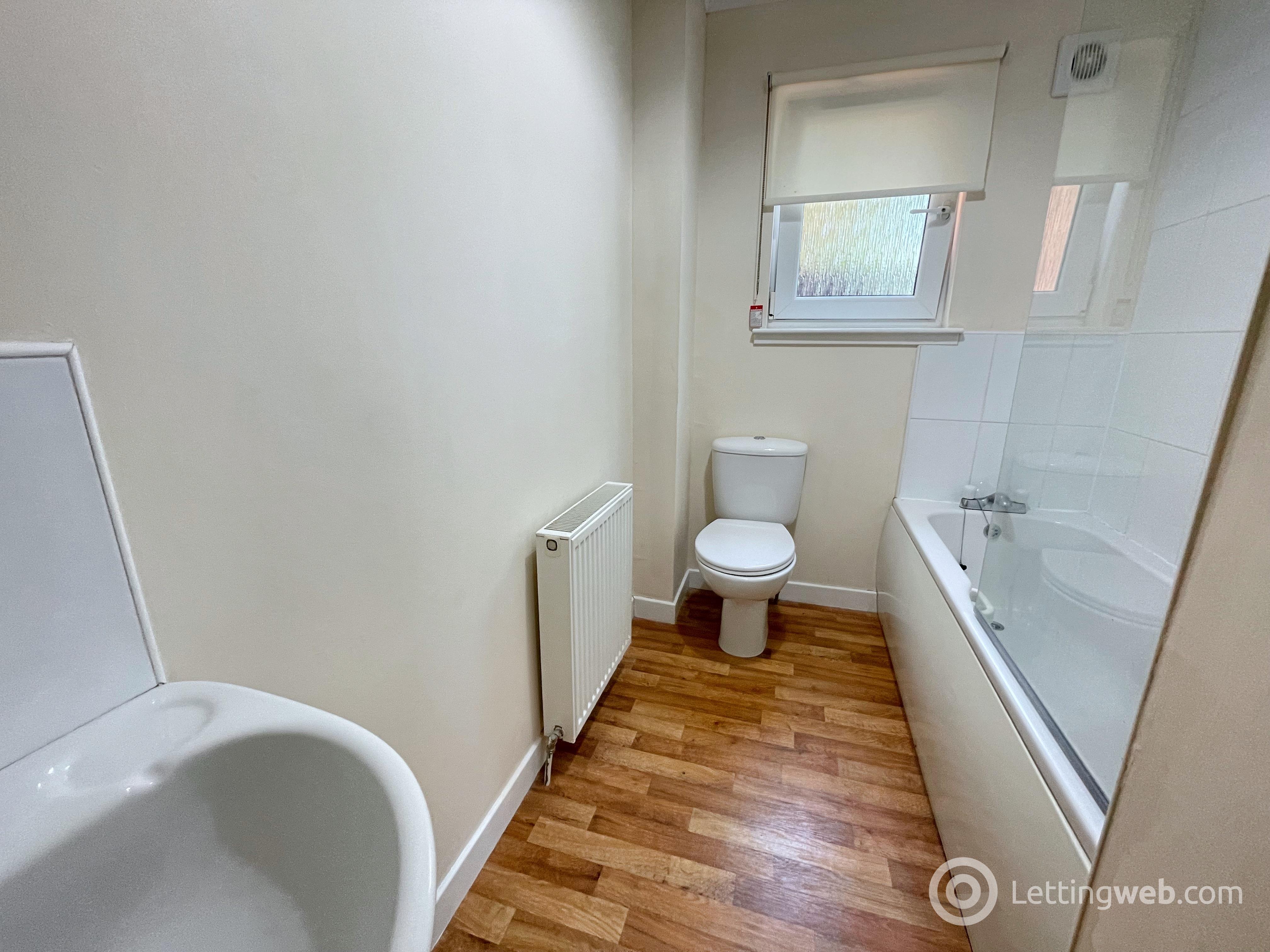 Property to rent in Mill Place, Uddingston, Glasgow, G71 7PG