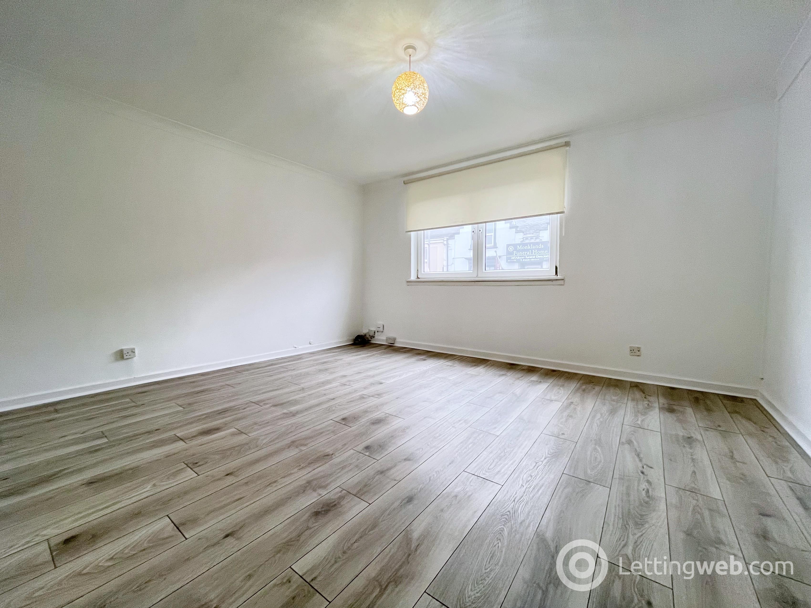 Property to rent in 94B, High Street, Airdrie, ML6 0DX