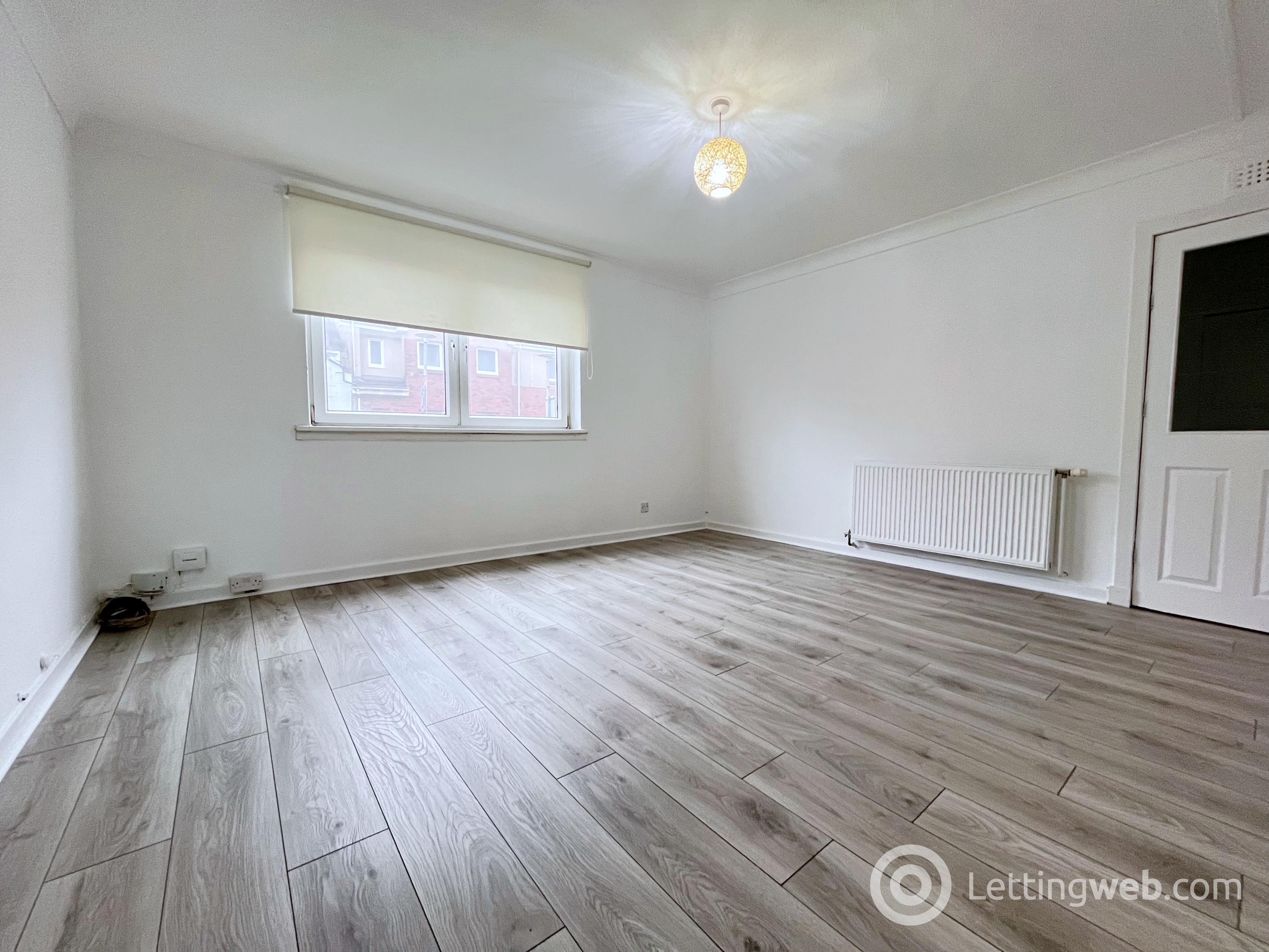 Property to rent in 94B, High Street, Airdrie, ML6 0DX