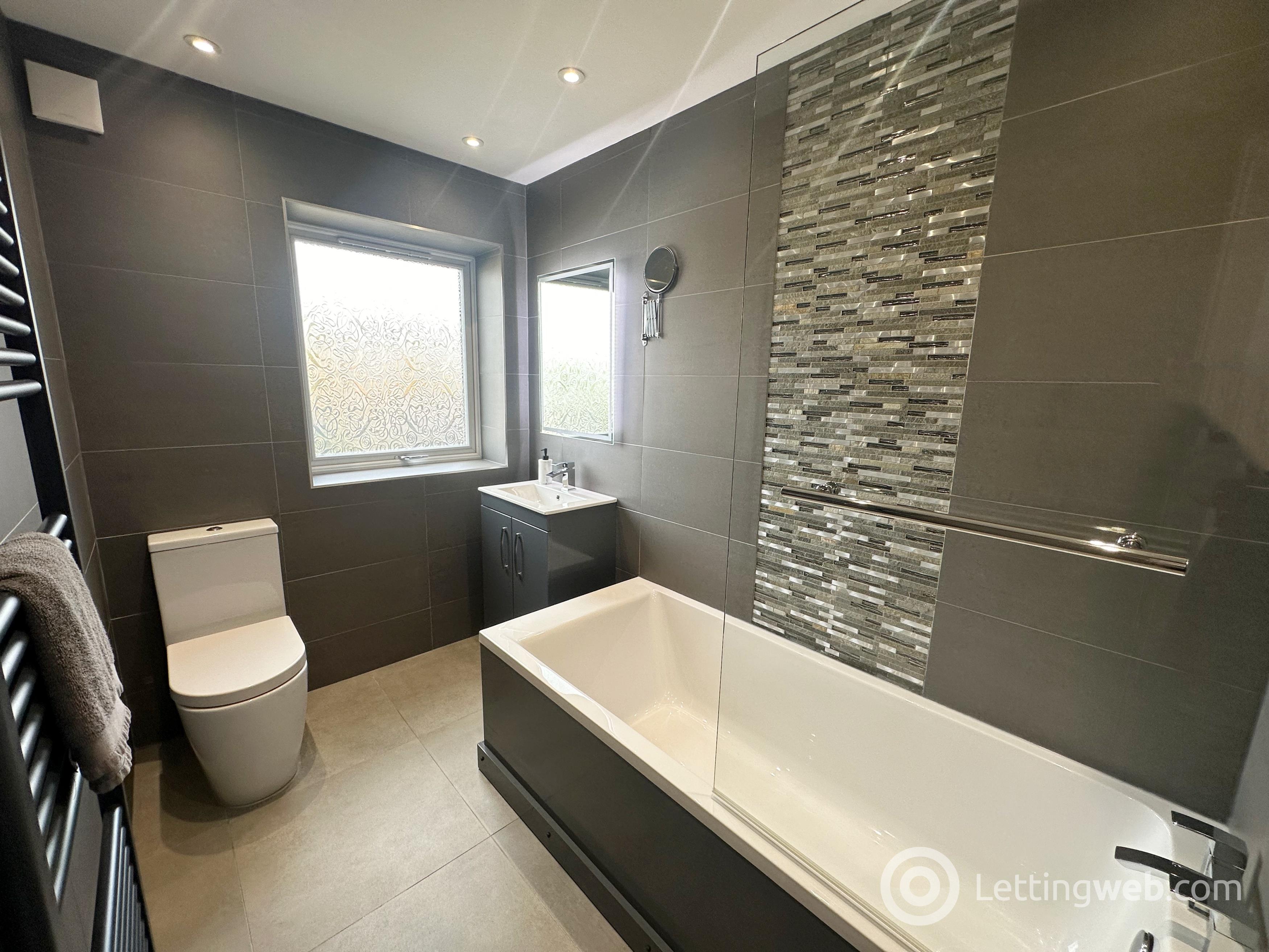 Property to rent in Colliertree Road, Airdrie, ML6 7DG