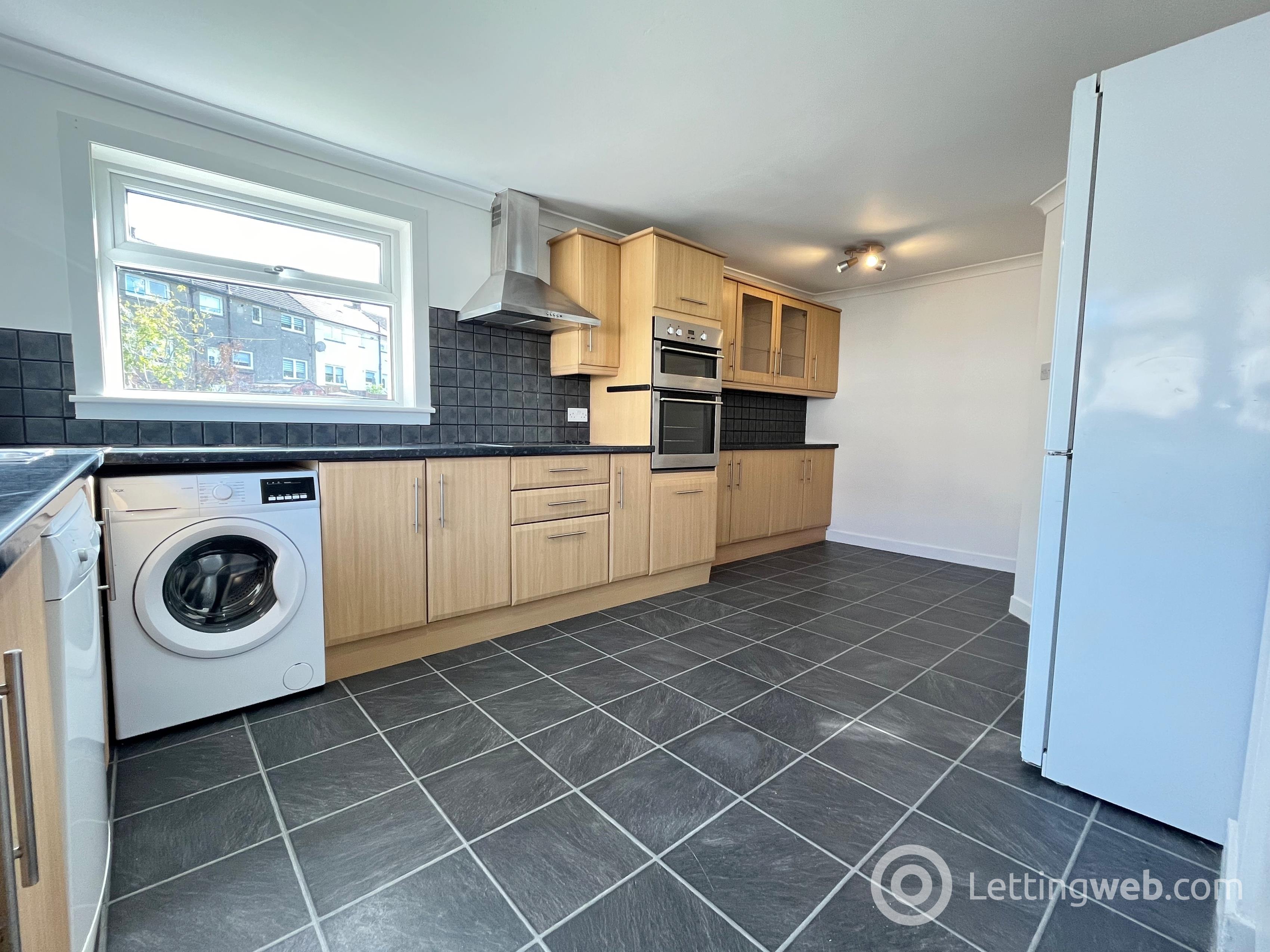 Property to rent in Glendevon Place, Hamilton, ML3 8EE