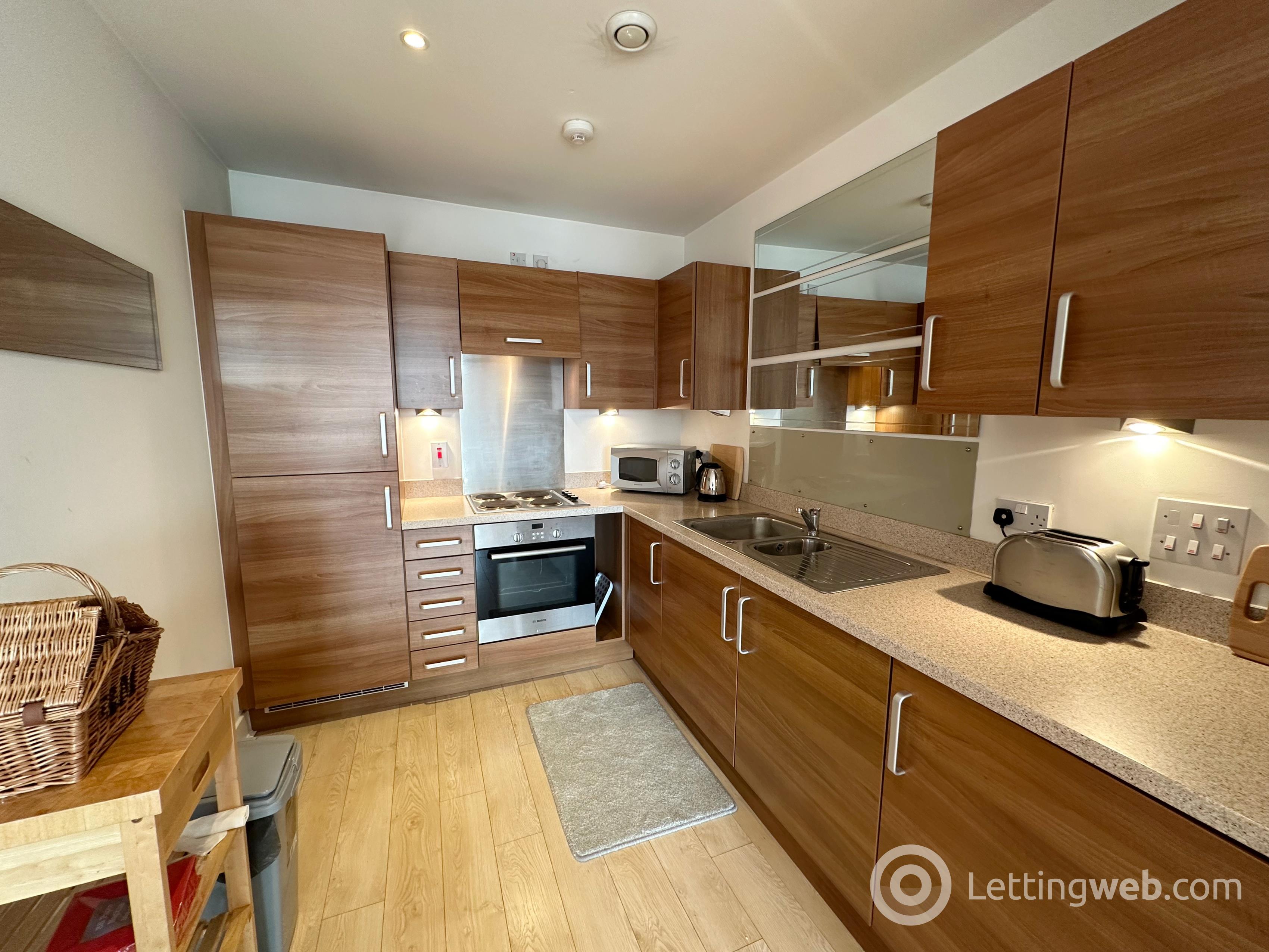 Property to rent in 12/5, Block 1, 490 Argyle Street, Glasgow, G2 8AL