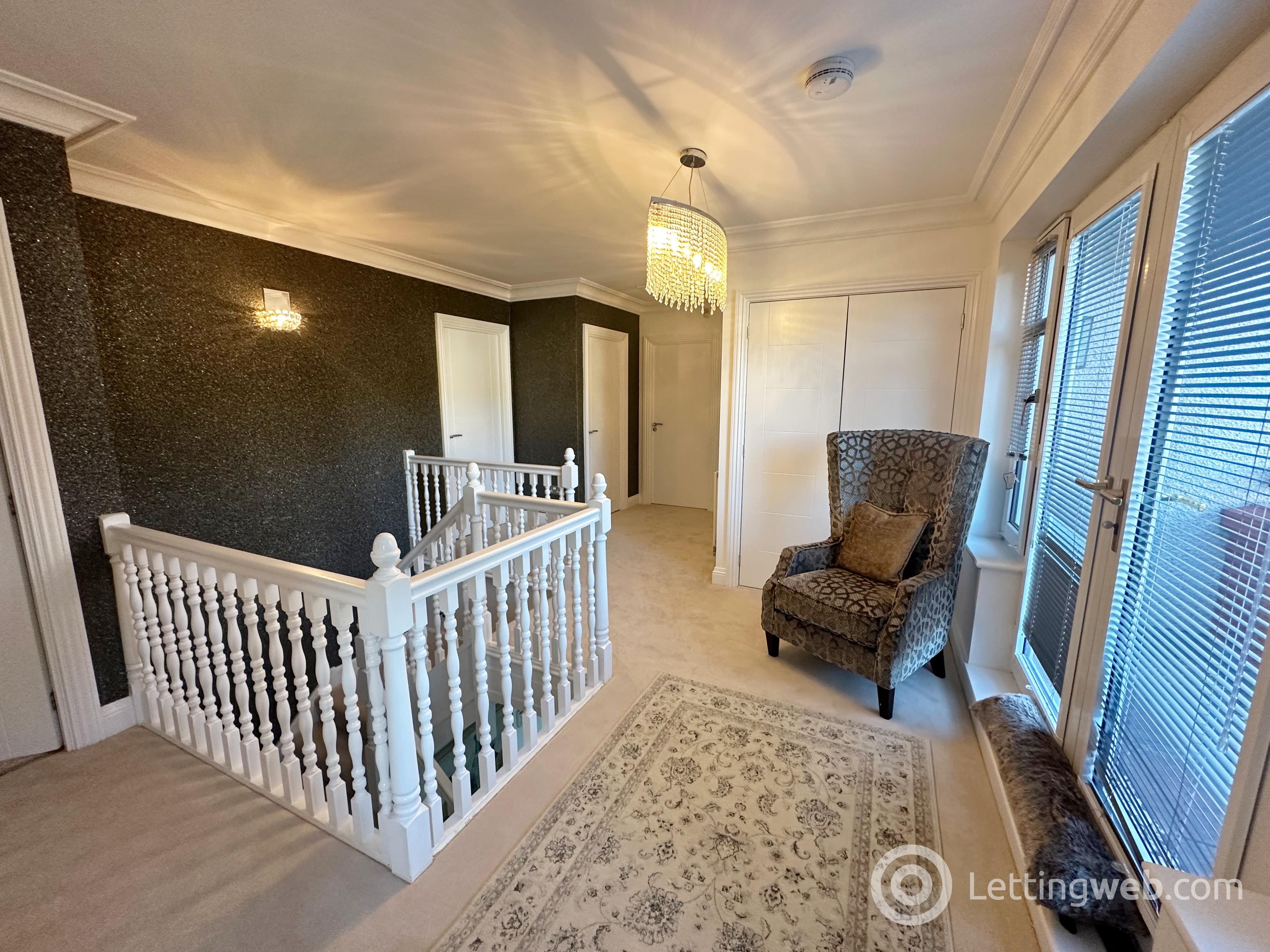 Property to rent in Royal Gardens, Bothwell, Glasgow, G71 8SY