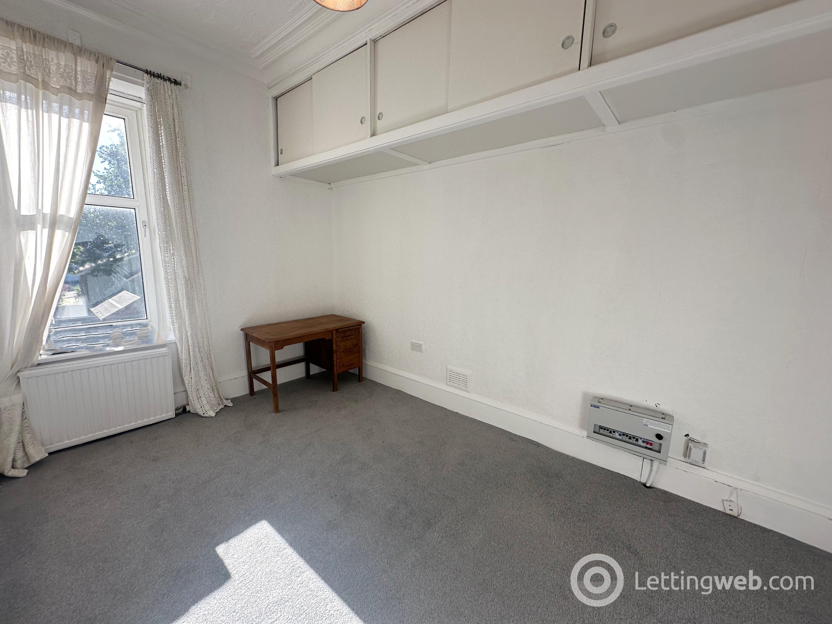 Property to rent in Machanhill, Larkhall, ML9 2HG