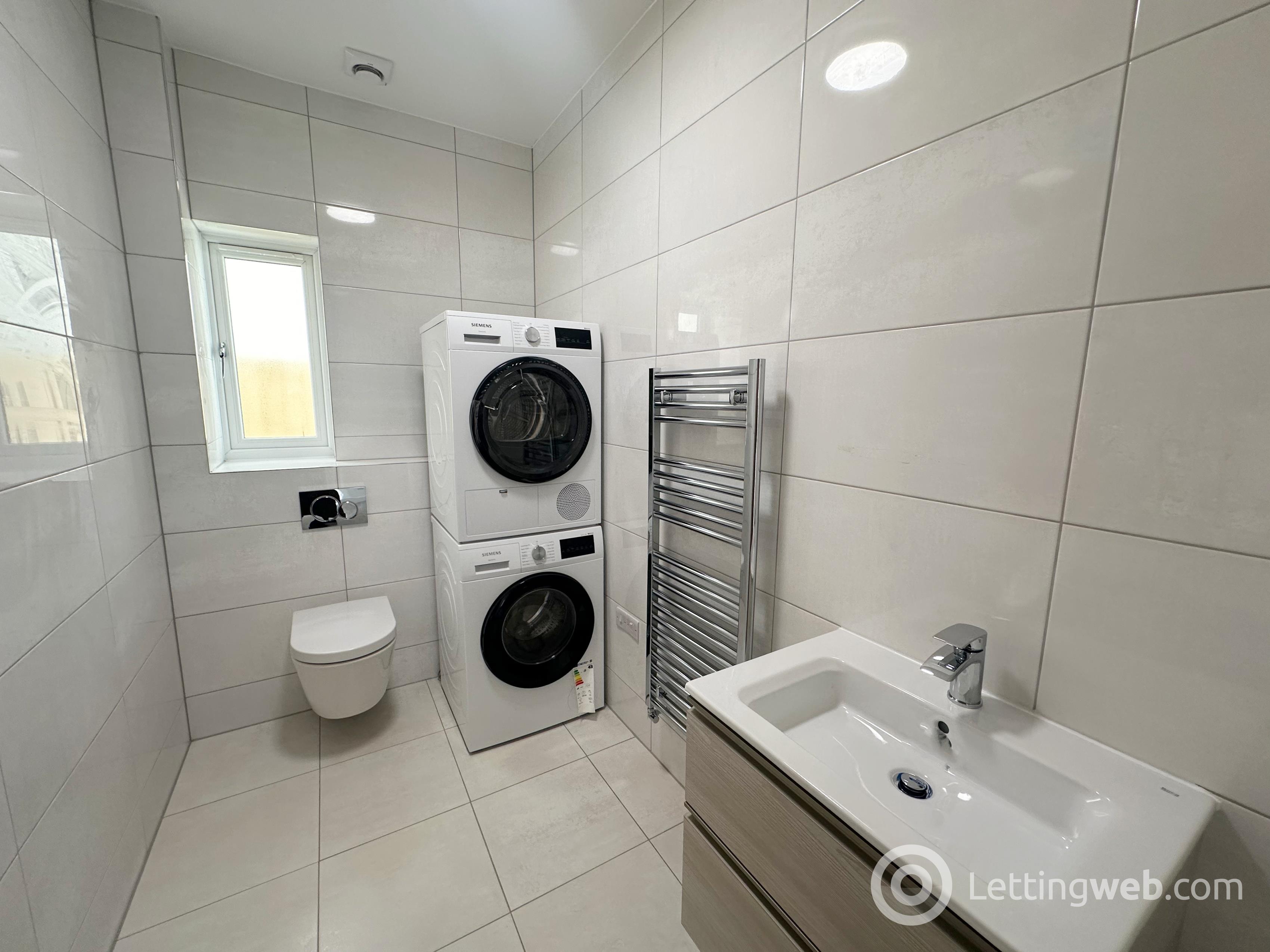 Property to rent in Tarbert Drive, Murieston, Livingston, EH54 9GZ
