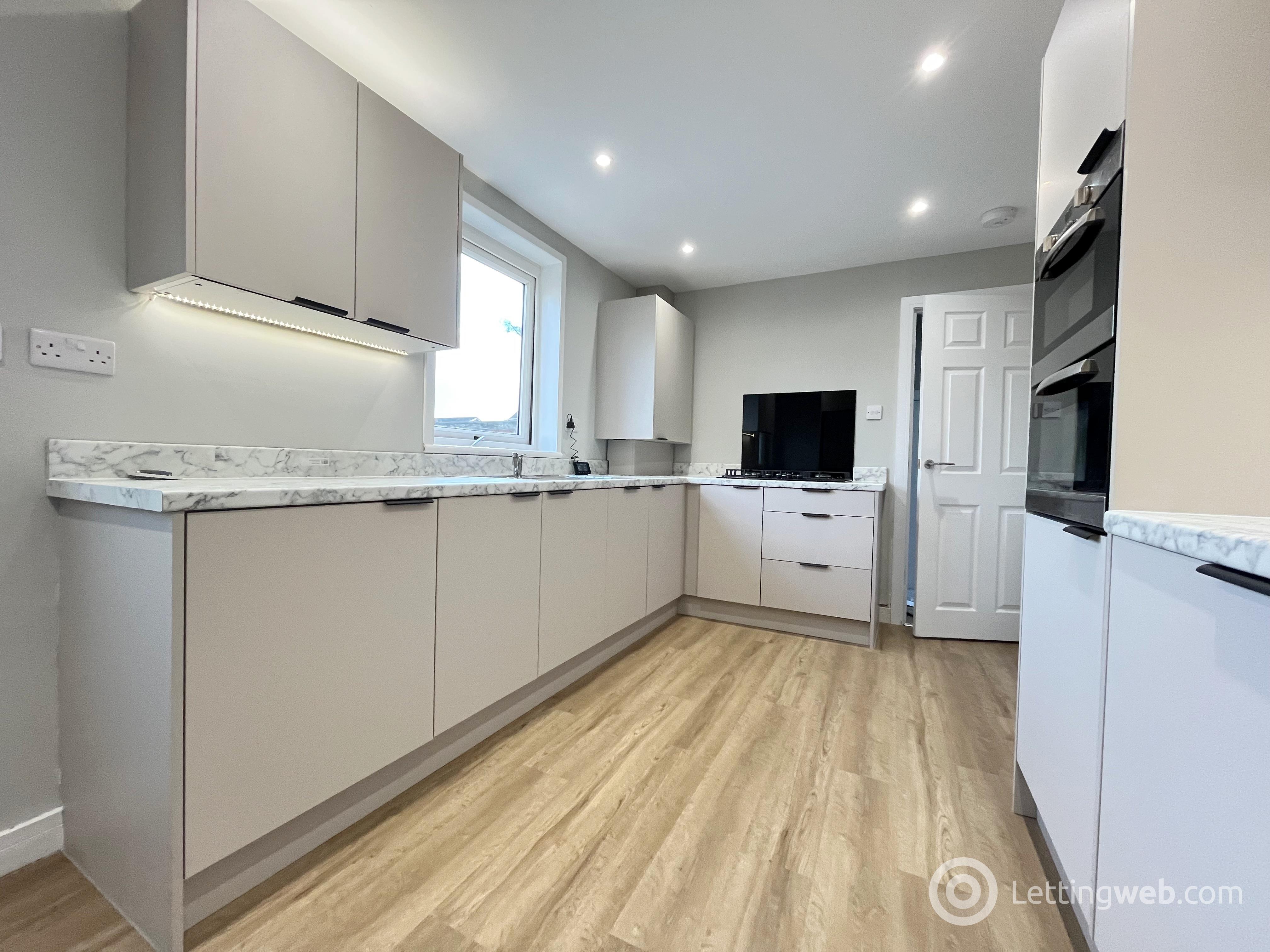 Property to rent in Douglas Street, Uddingston, Glasgow, G71 5RJ