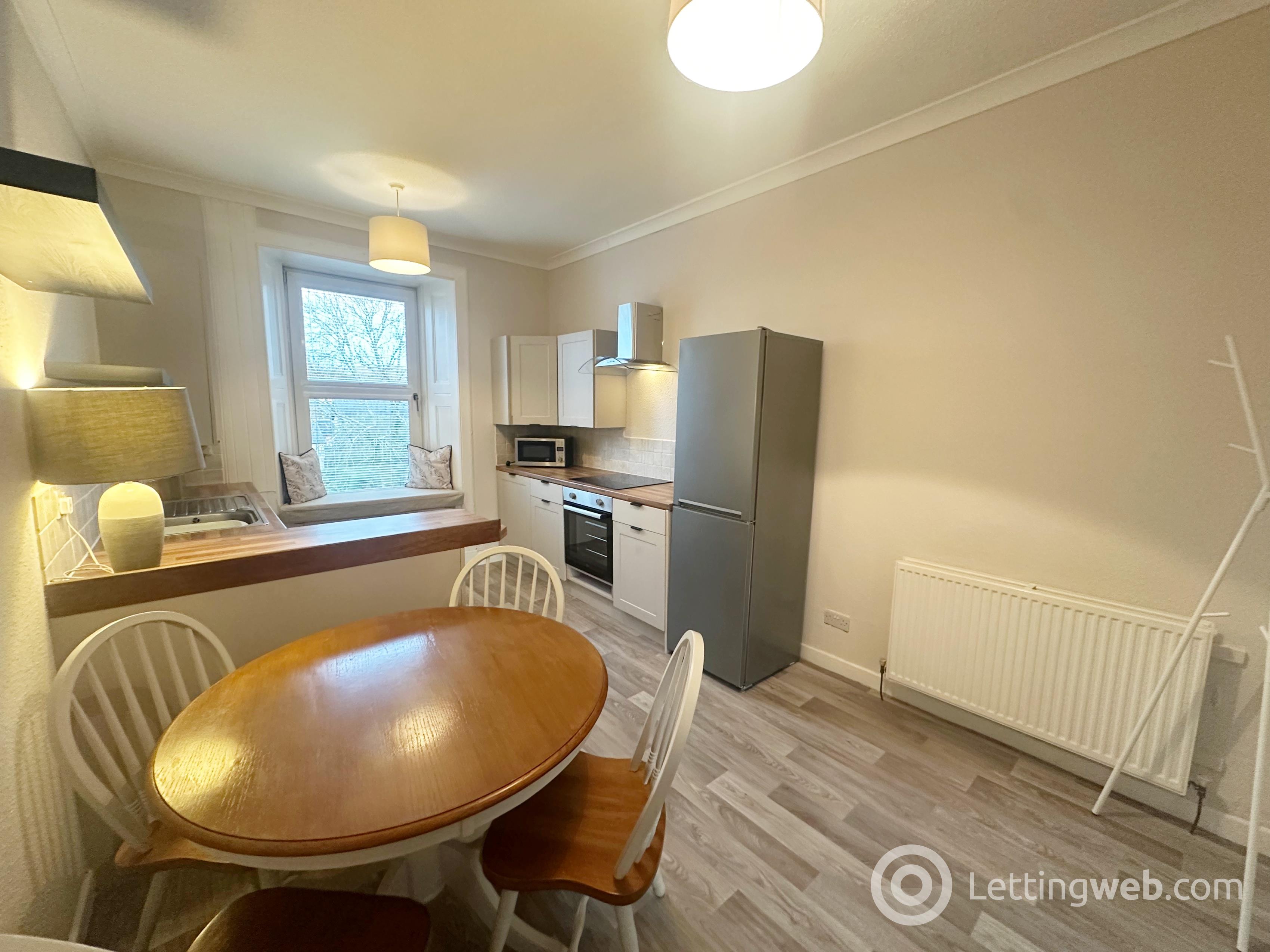 Property to rent in Thomson Street, Strathaven, ML10 6JZ