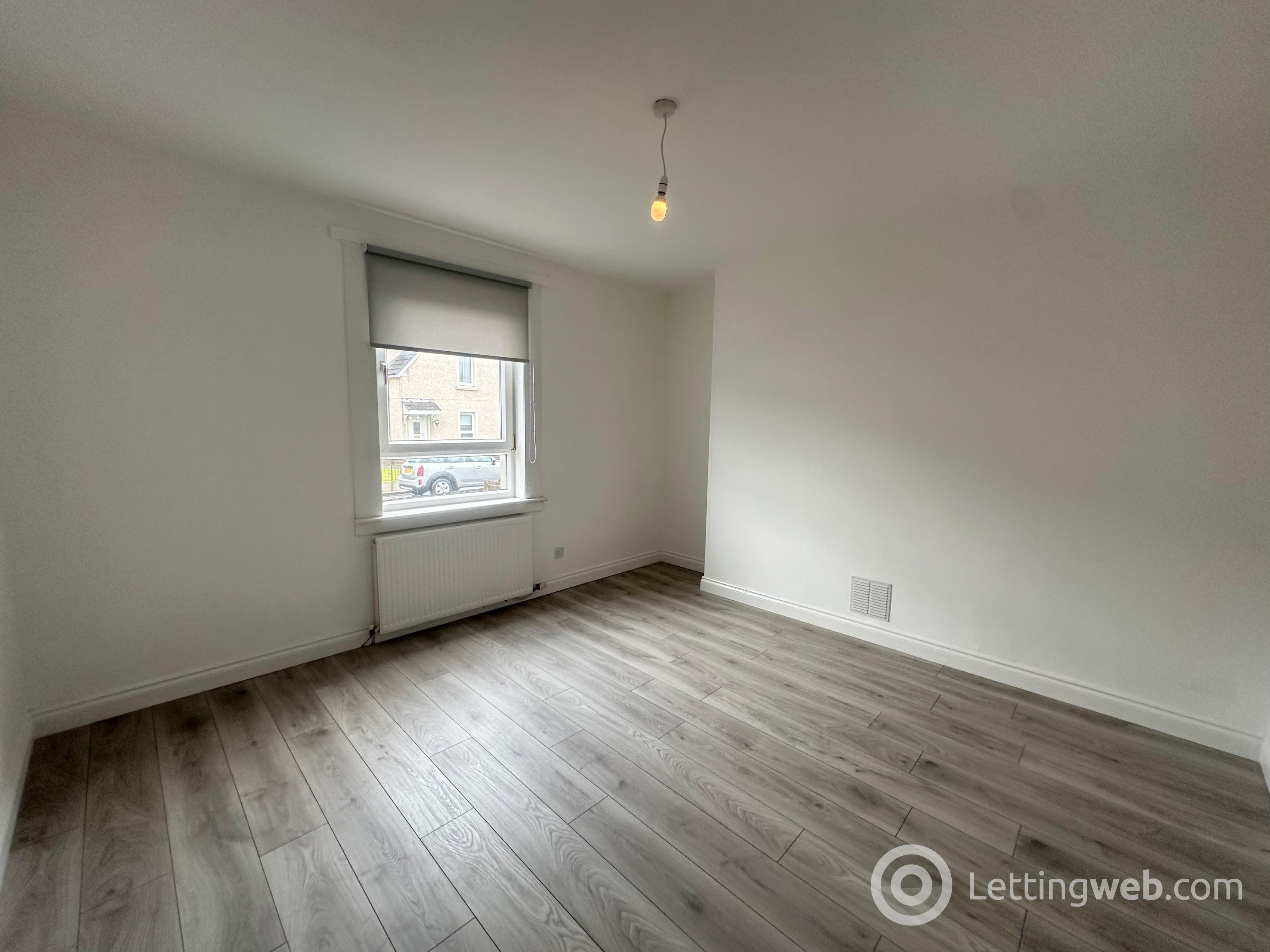 Property to rent in George Street, Chapelhall, Airdrie, ML6 8SZ