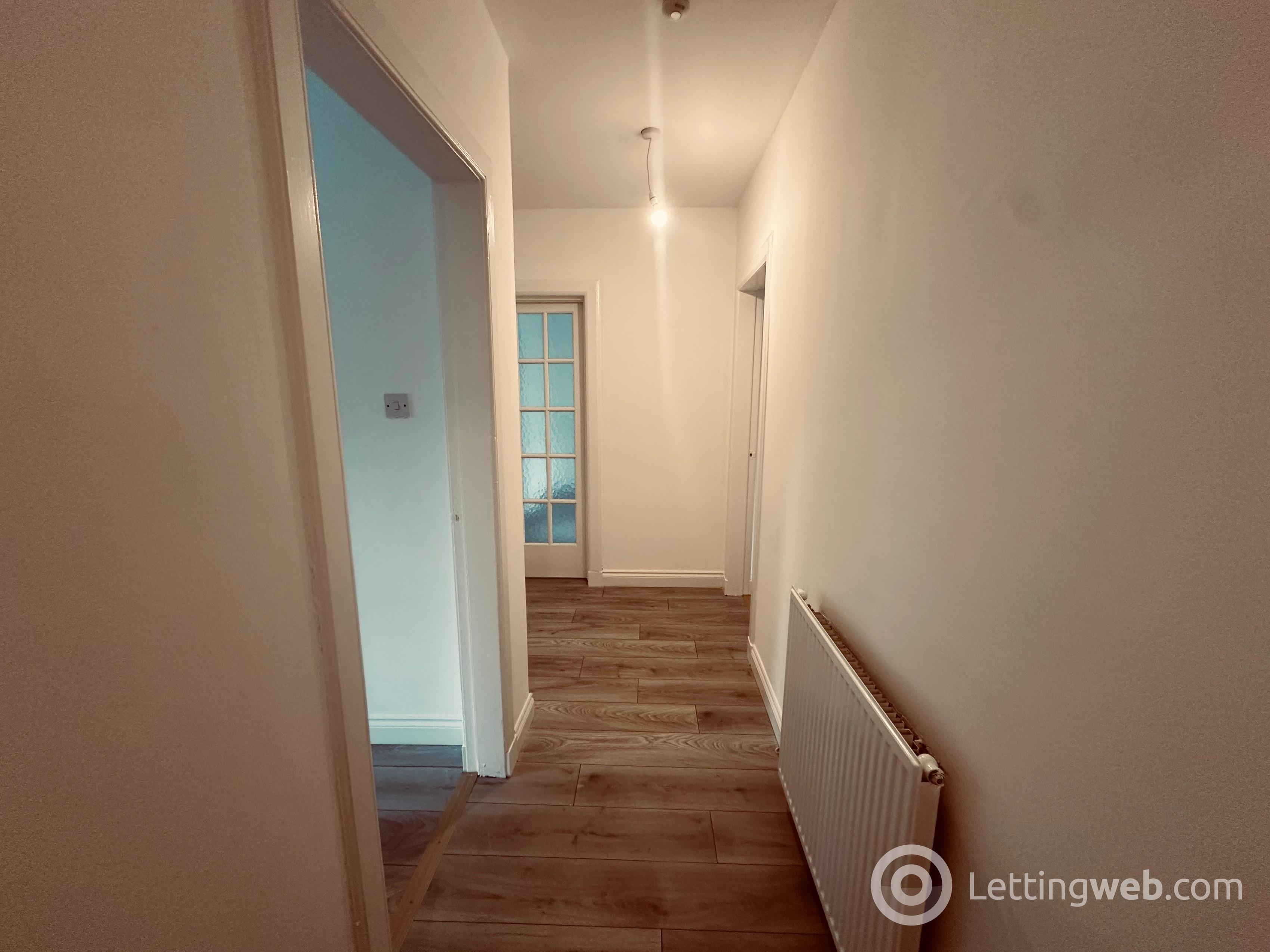 Property to rent in George Street, Chapelhall, Airdrie, ML6 8SZ