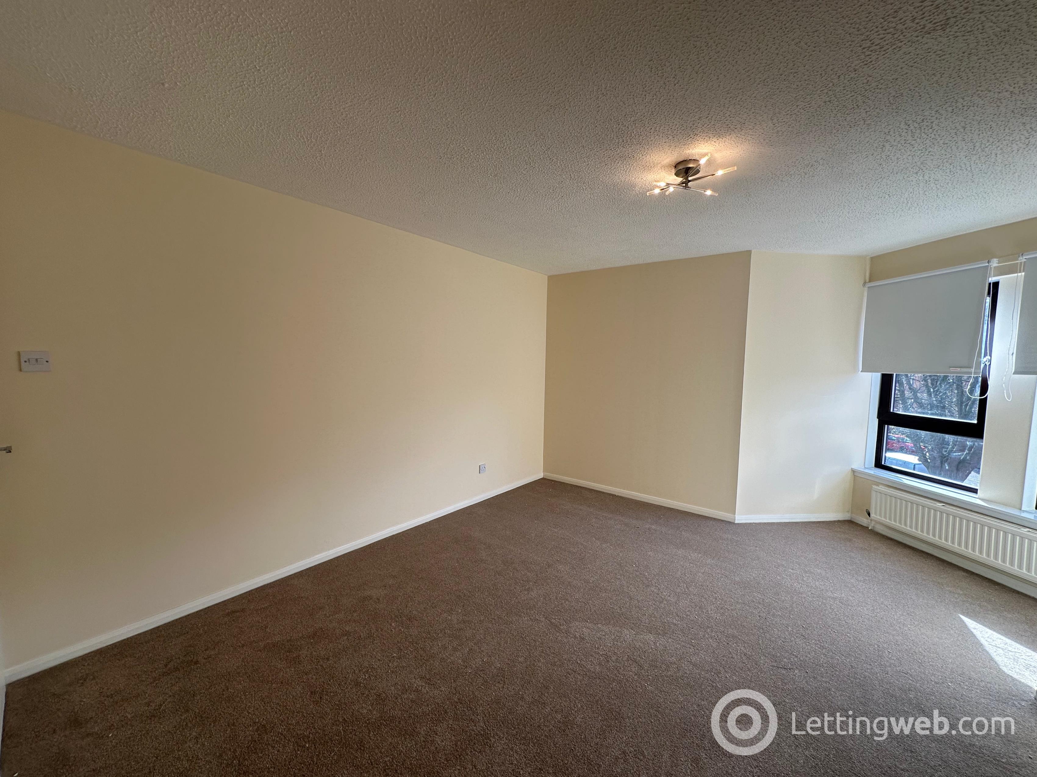 Property to rent in Durward Court, Shawlands, Glasgow