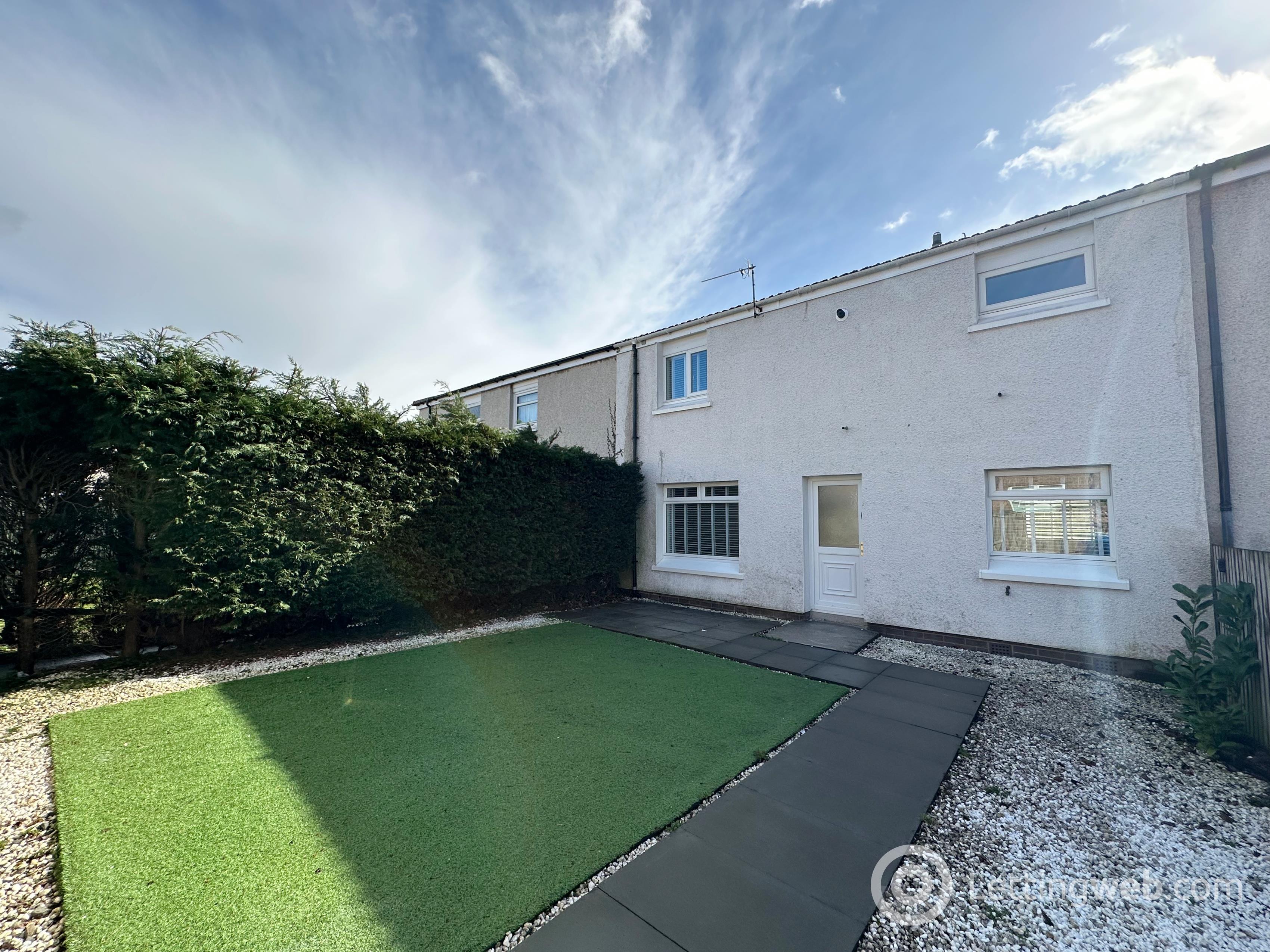 Property to rent in 24 Iona Path, Blantyre, Glasgow, G72 9RW