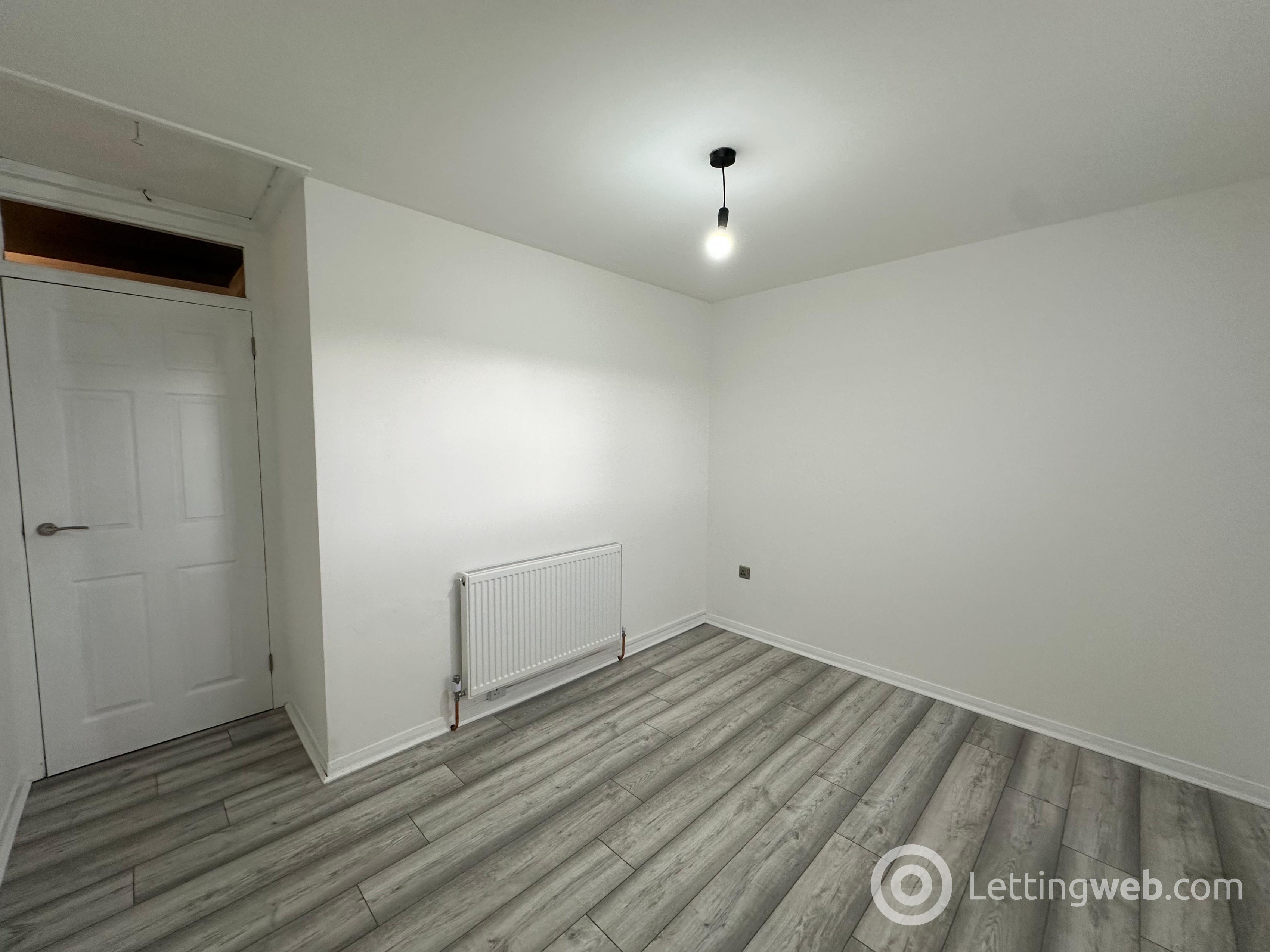 Property to rent in 24 Iona Path, Blantyre, Glasgow, G72 9RW