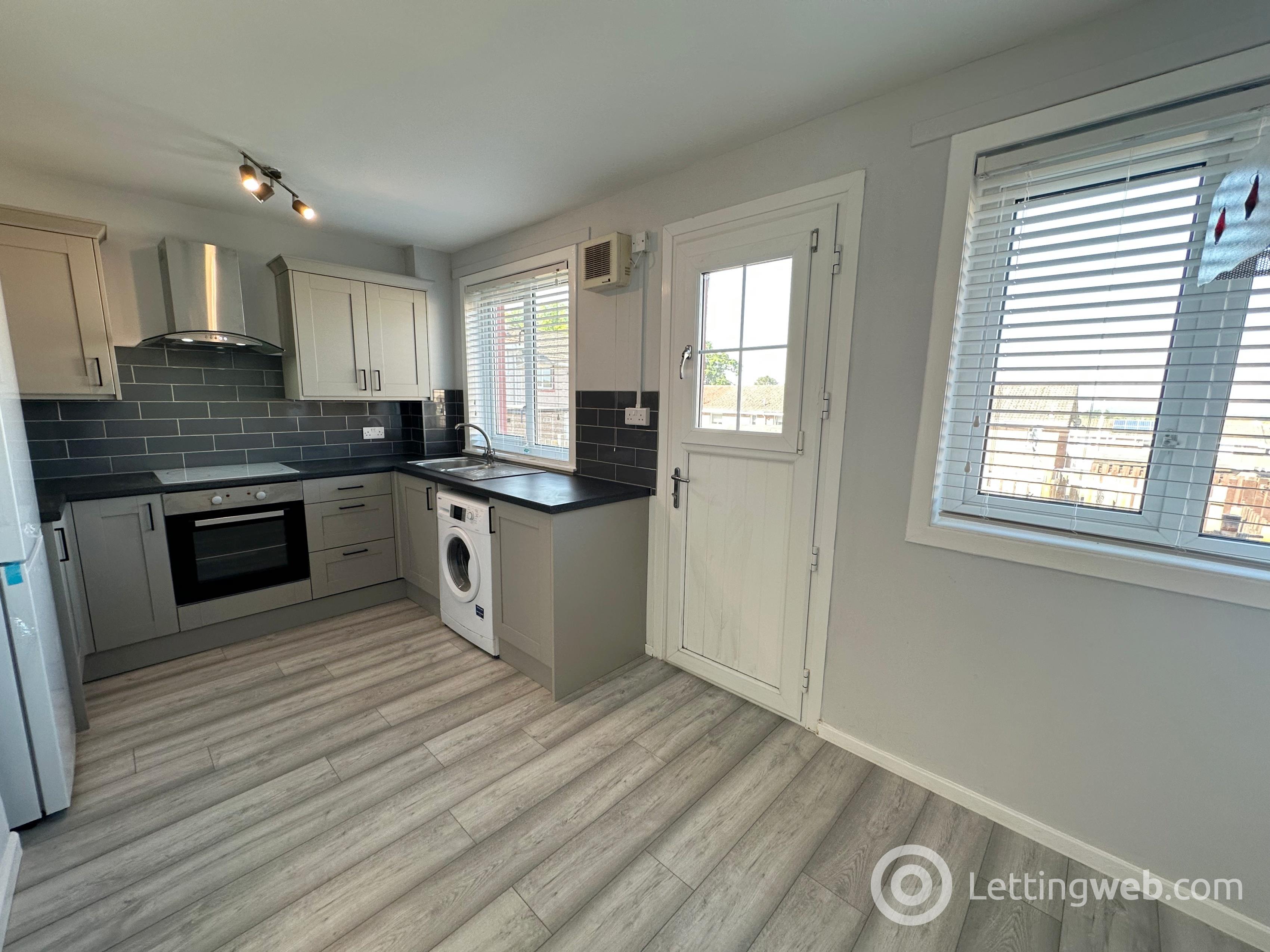 Property to rent in Solway Court, Hamilton, ML3 8TR