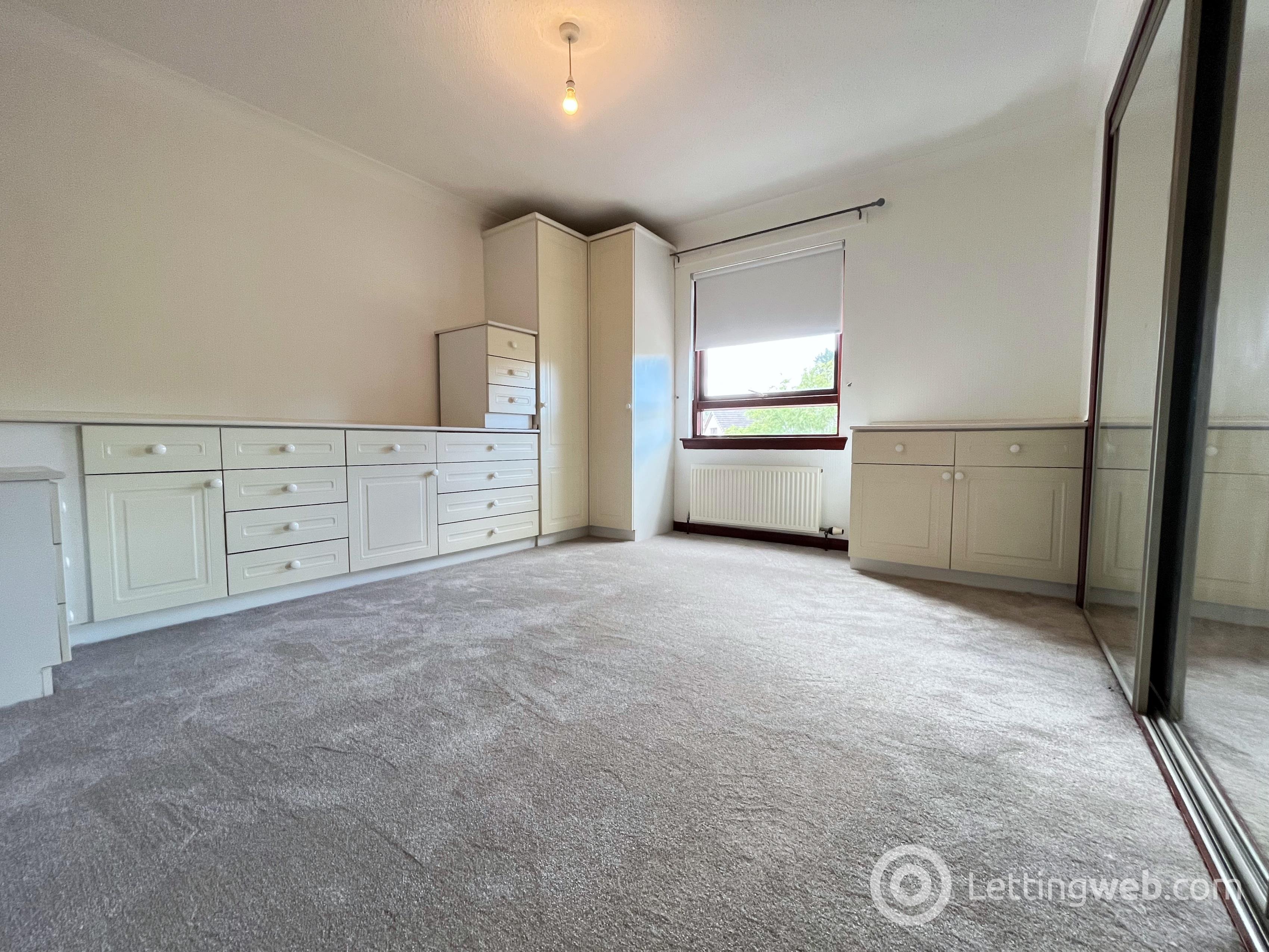 Property to rent in Barncluith Court, Miller Street, Hamilton, ML3 7EW