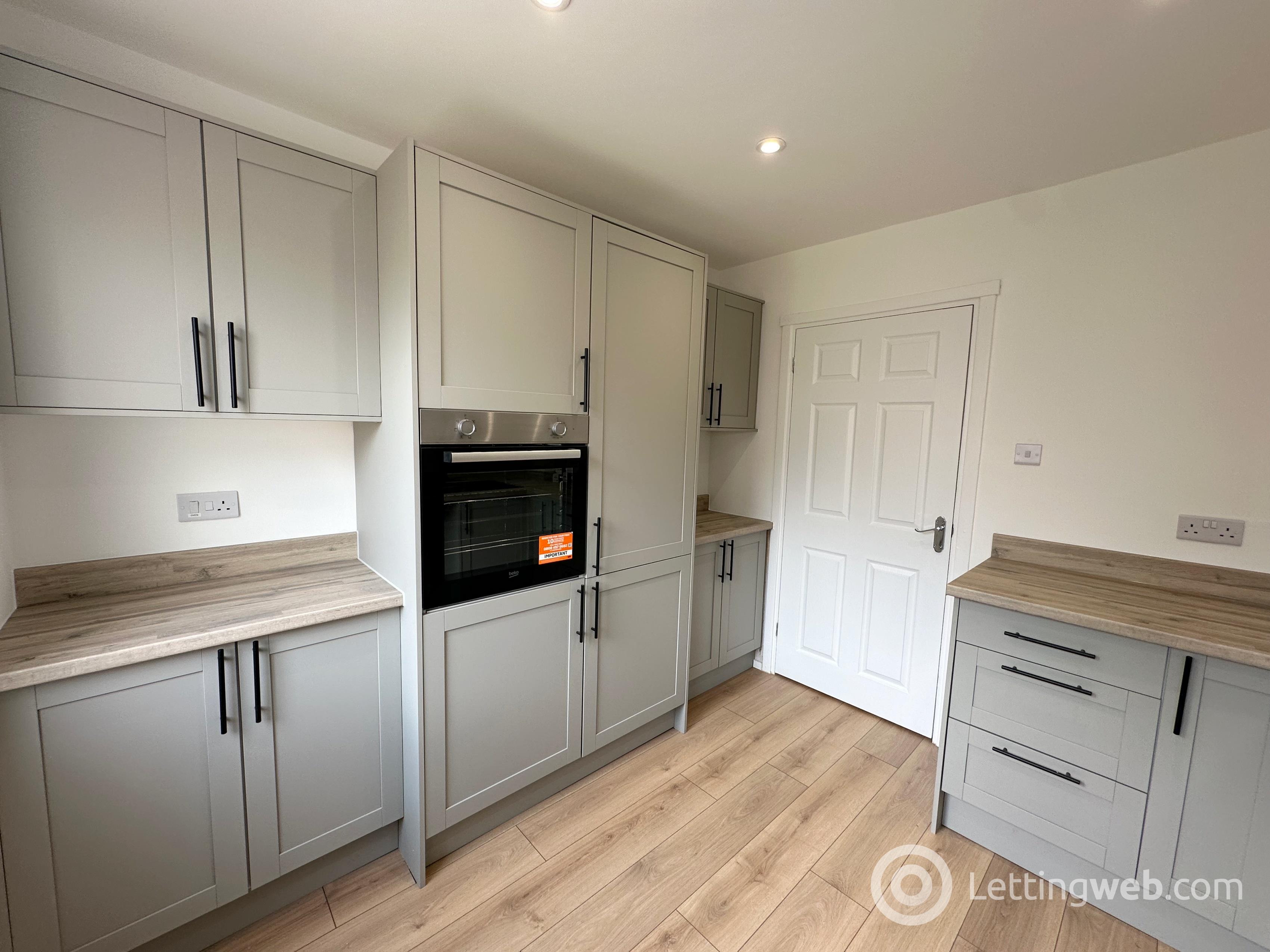 Property to rent in Broompark Road, Blantyre, Glasgow, G72 9XA
