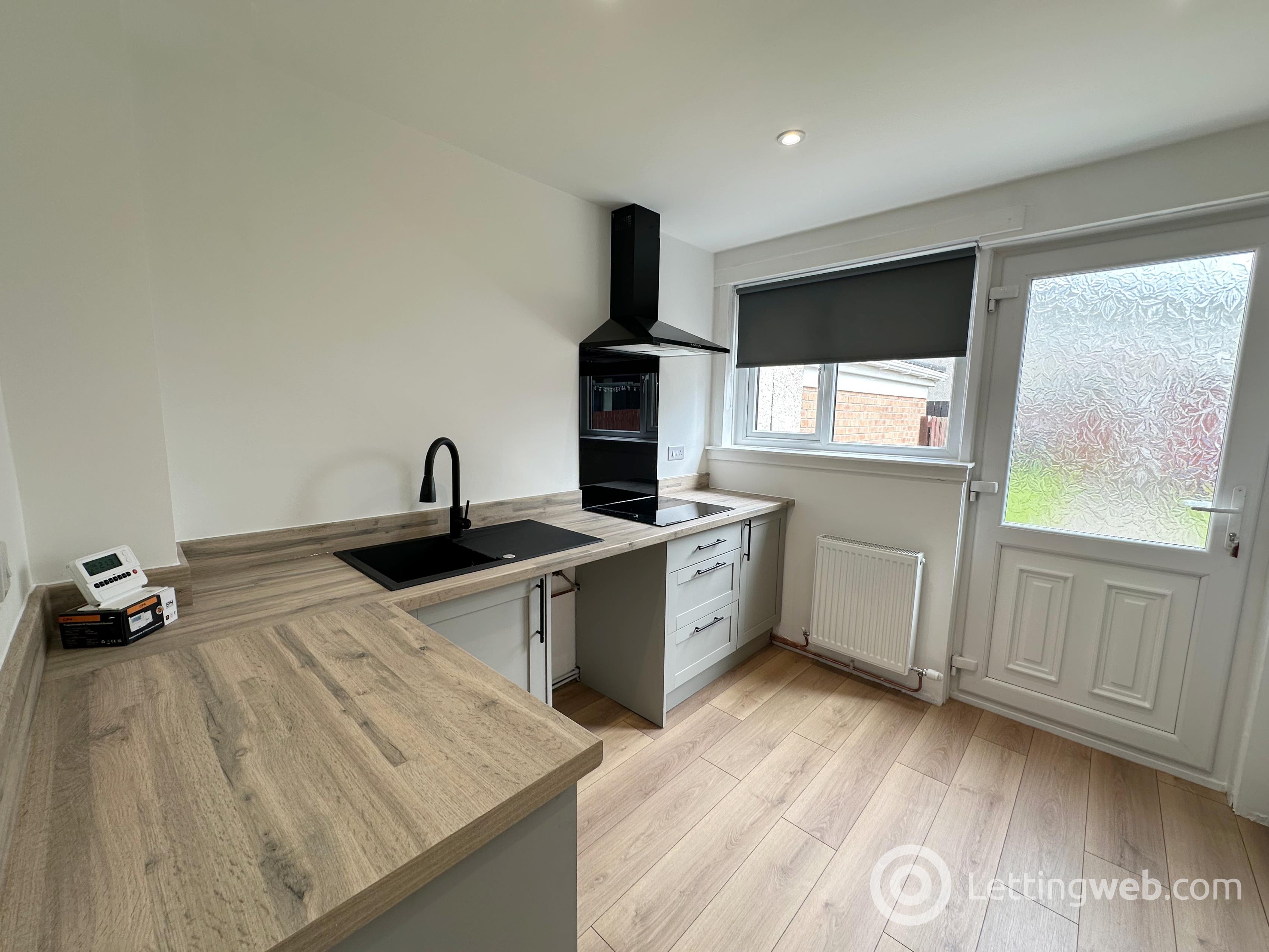Property to rent in Broompark Road, Blantyre, Glasgow, G72 9XA