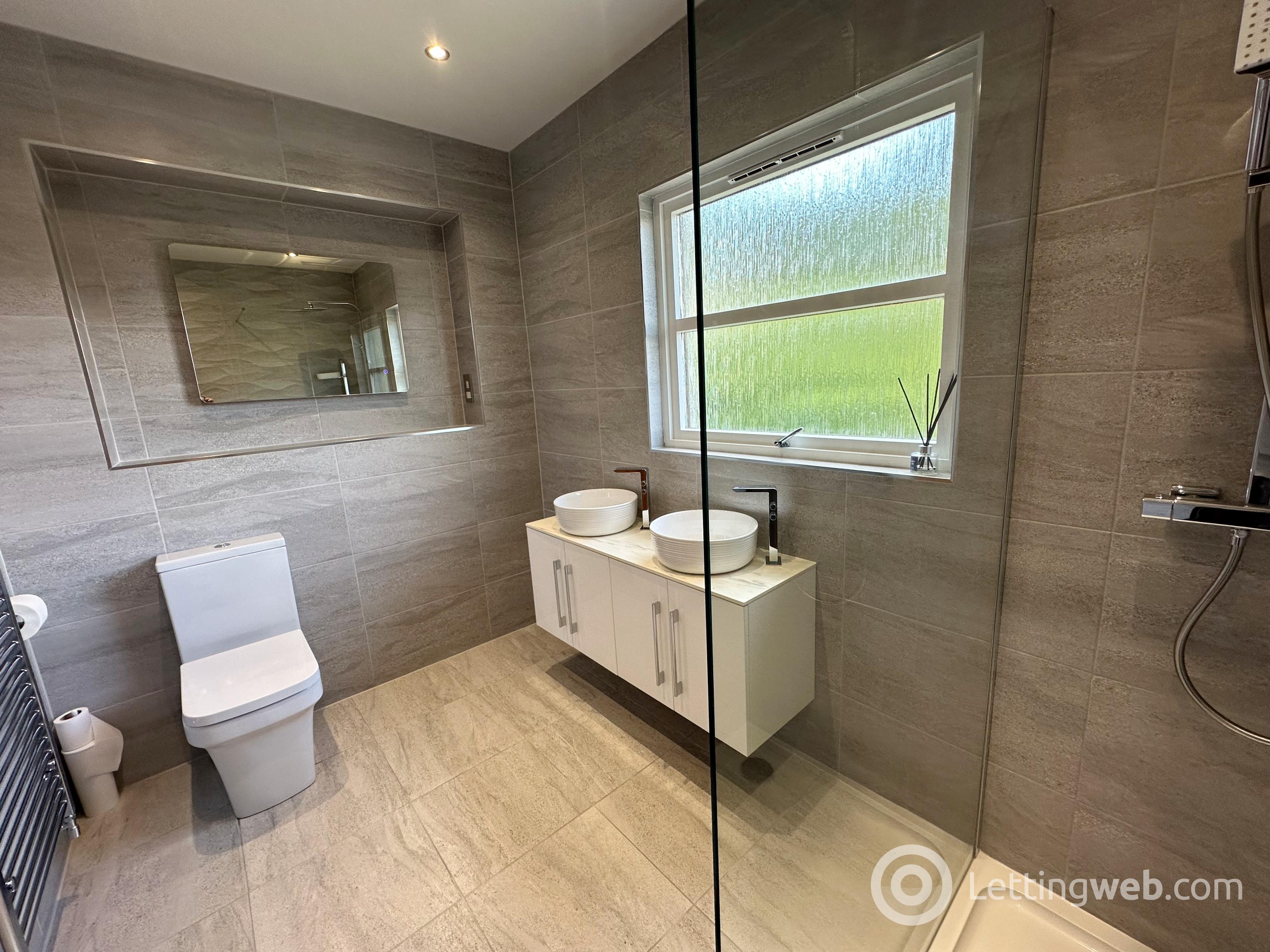 Property to rent in Chapel Road, Strathaven, ML10 6NA