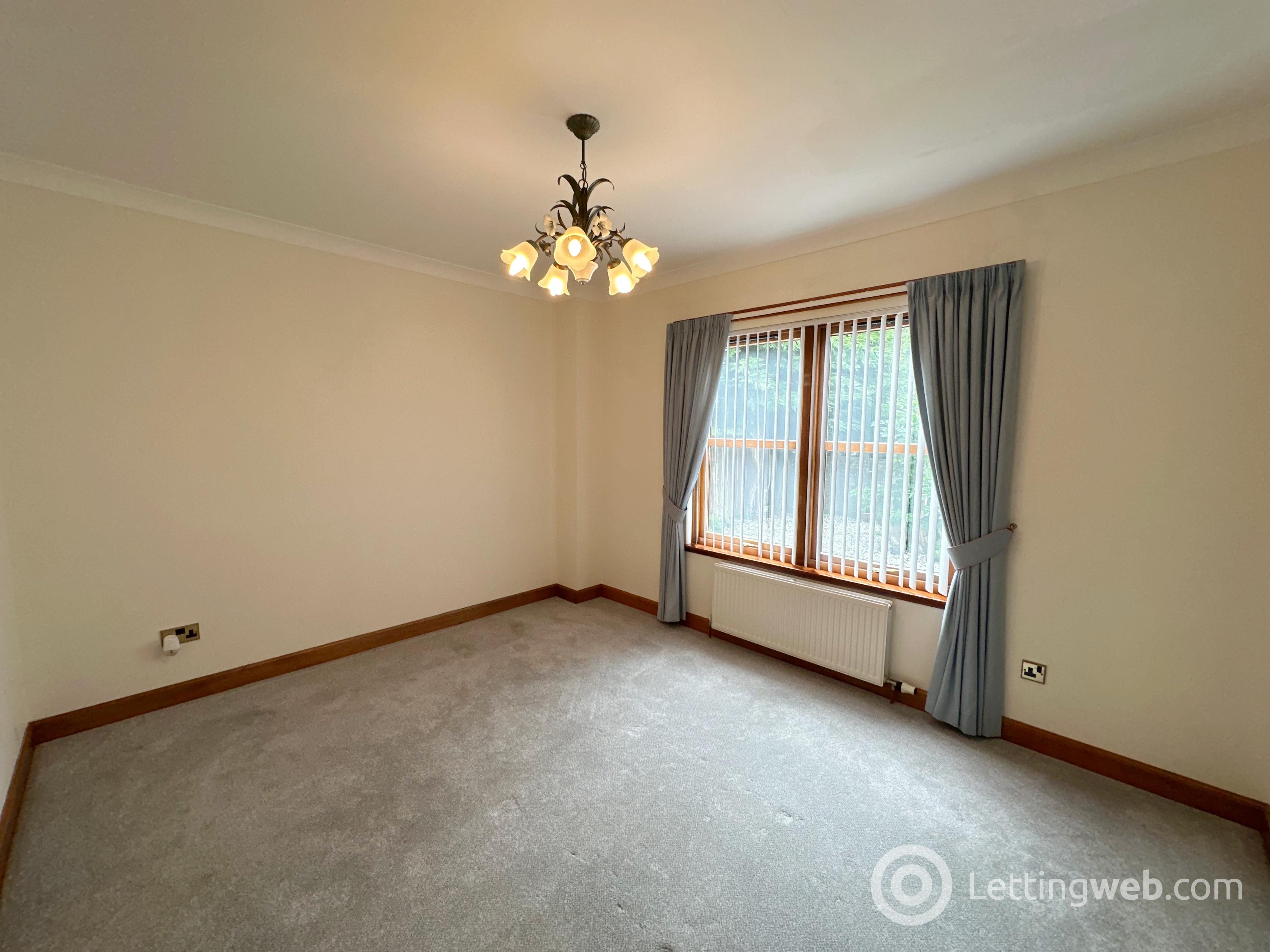 Property to rent in Chapel Road, Strathaven, ML10 6NA