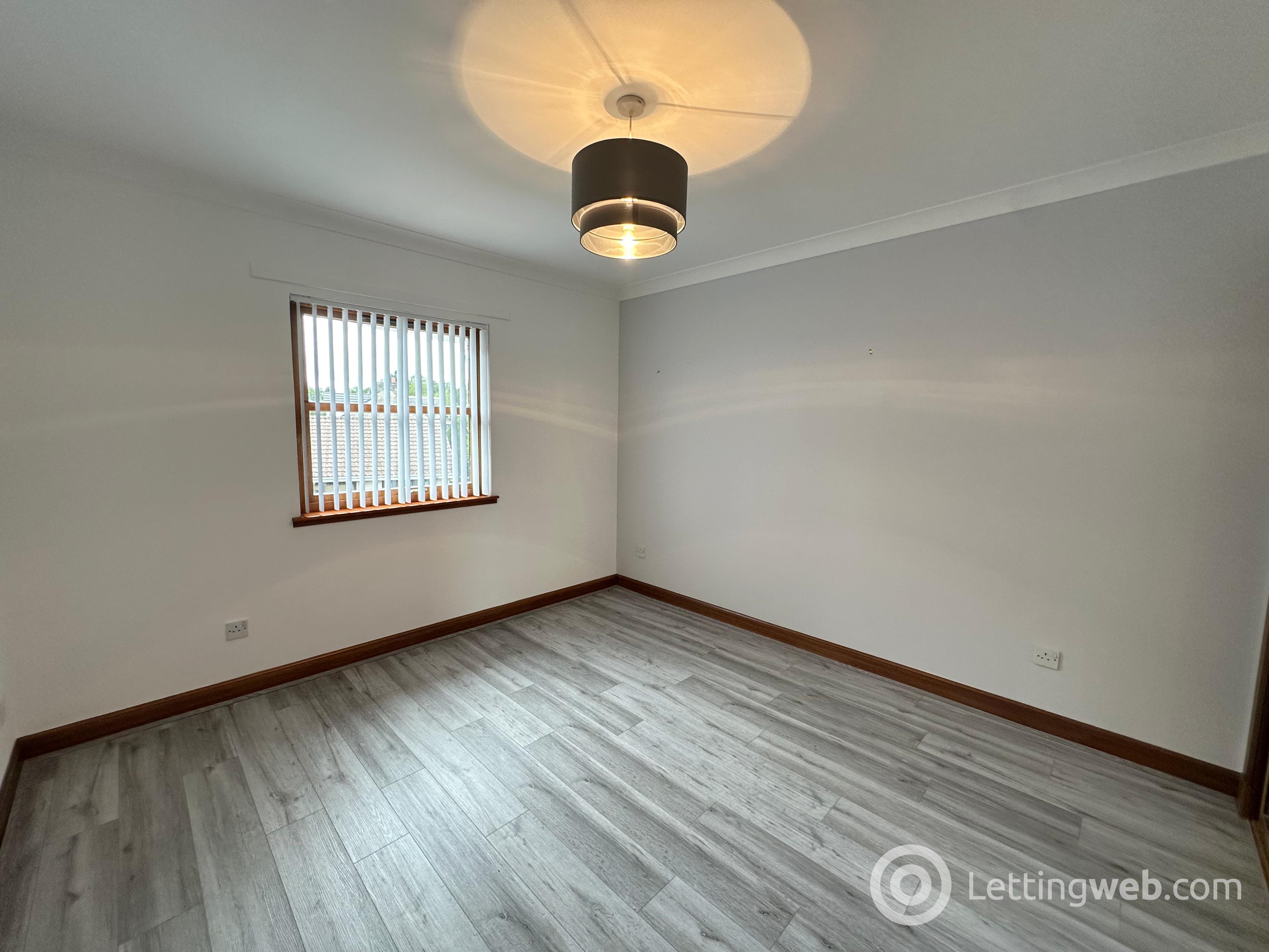 Property to rent in Chapel Road, Strathaven, ML10 6NA