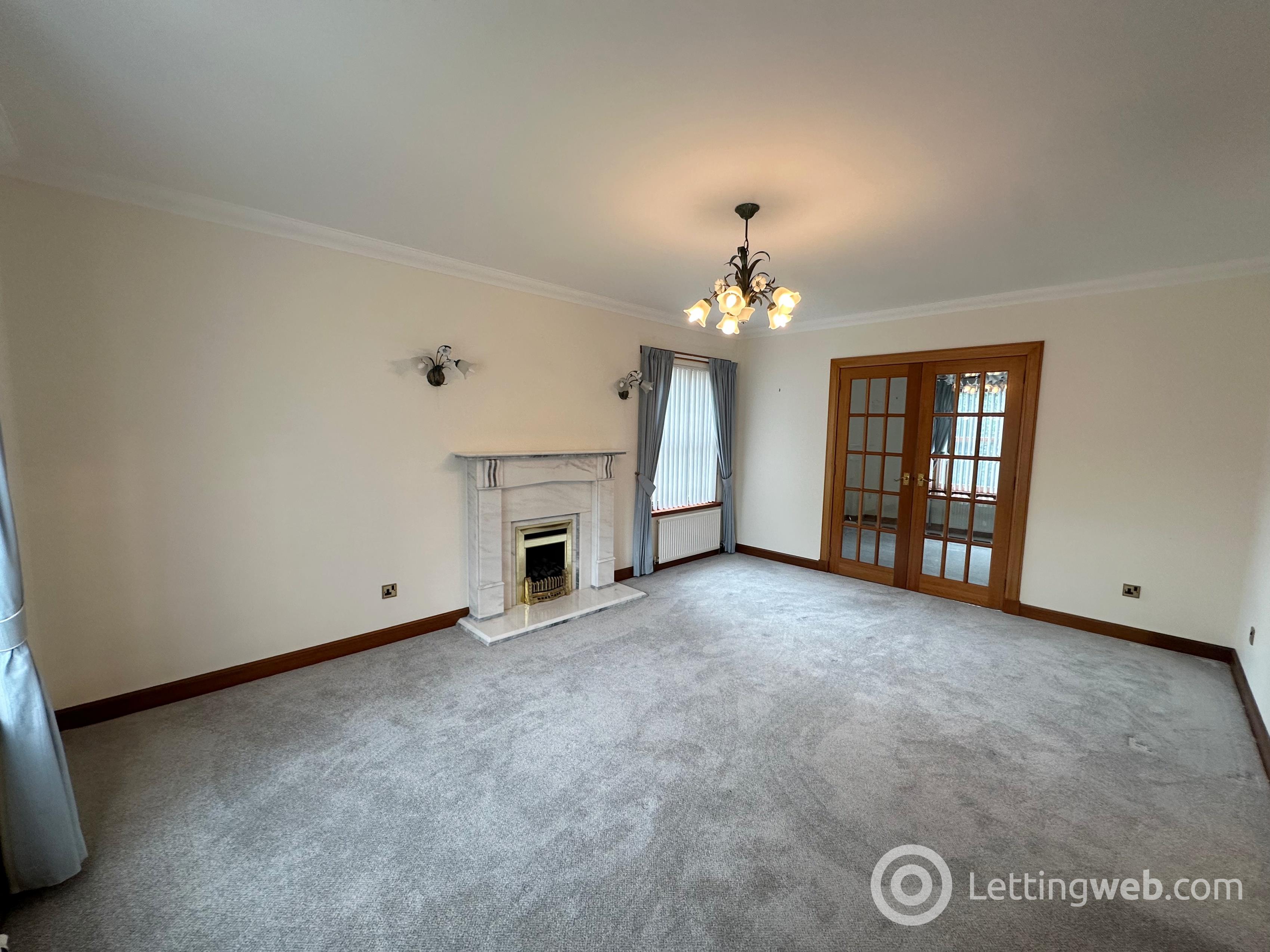 Property to rent in Chapel Road, Strathaven, ML10 6NA