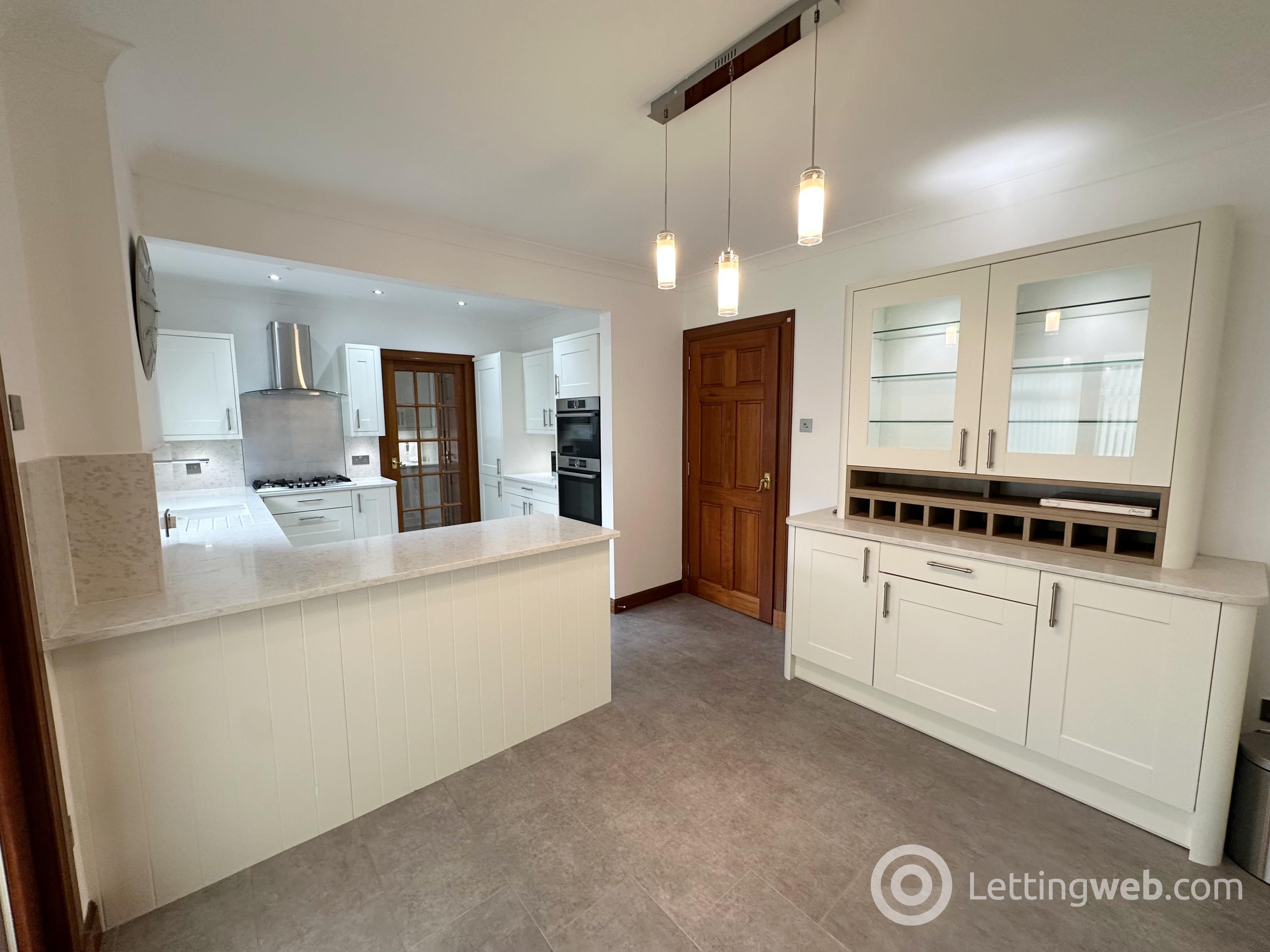 Property to rent in Chapel Road, Strathaven, ML10 6NA